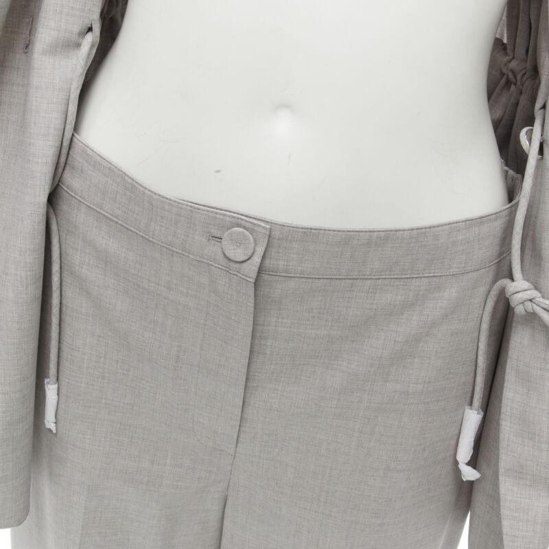 THEORY Drape in lana grigia con coulisse in vita, blazer a gamba larga US6 S in vendita 4