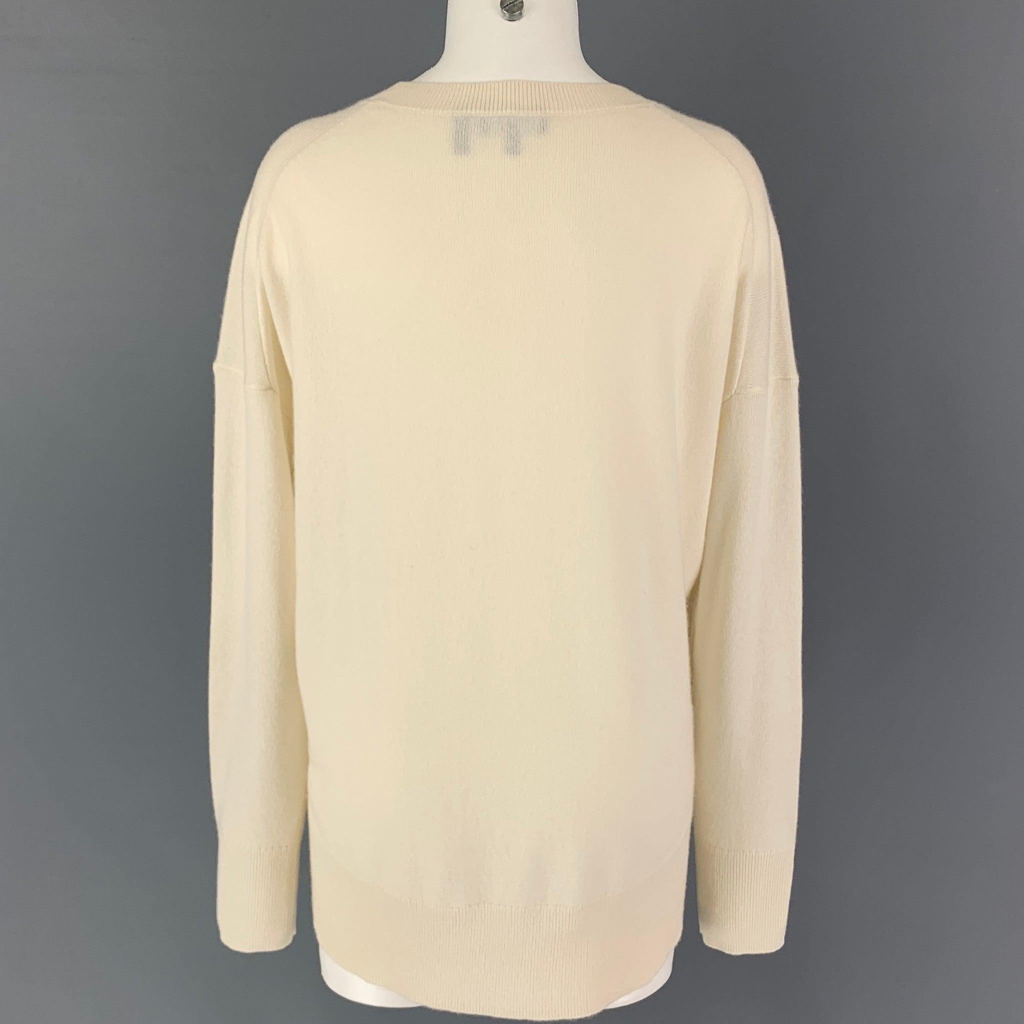 THEORY Size L Cream Cashmere Sweater In Good Condition In San Francisco, CA