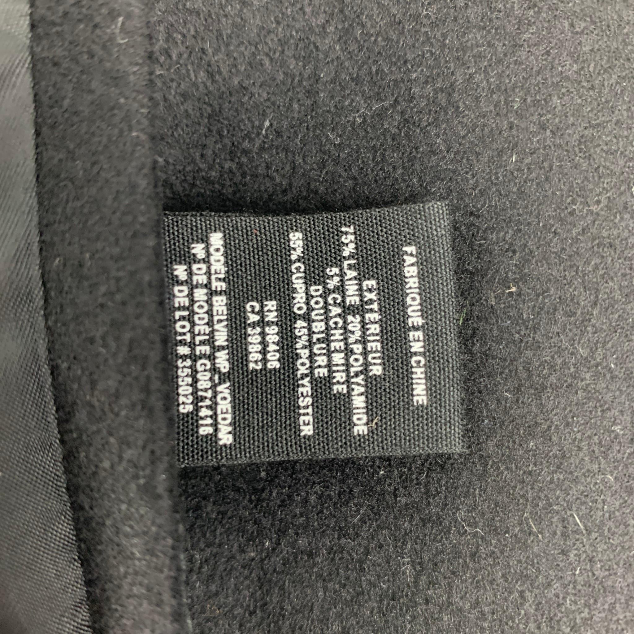 THEORY Size M Black Wool Blend Hidden Buttons Coat In Good Condition In San Francisco, CA