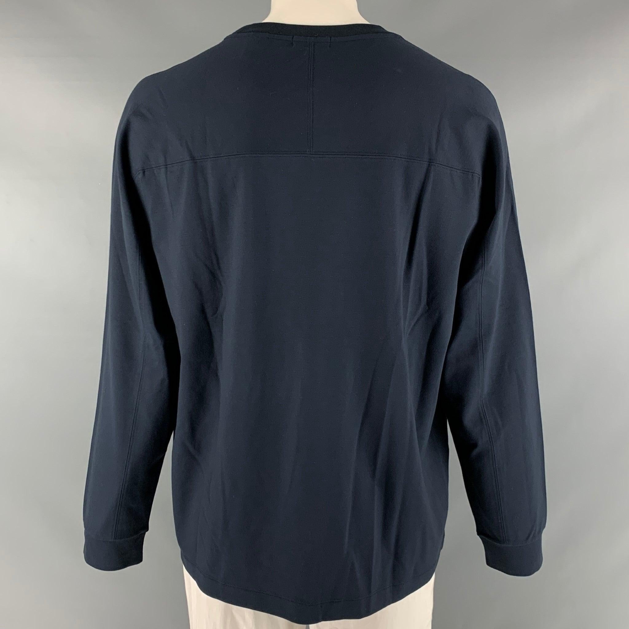 THEORY Size XXL Navy Viscose Blend Crew-Neck Pullover In Excellent Condition In San Francisco, CA
