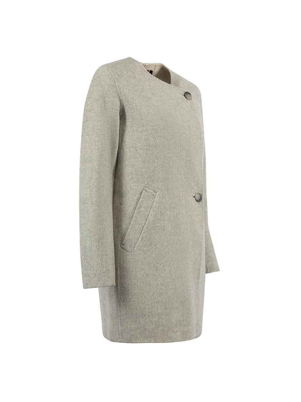 CONDITION is Very good. Hardly any visible wear to coat is evident on this used Theory designer resale item.   Details  Grey Wool Mid length coat Double breasted Buttoned cuffs Front side pockets   Made in China  Composition 90% Wool and 10%