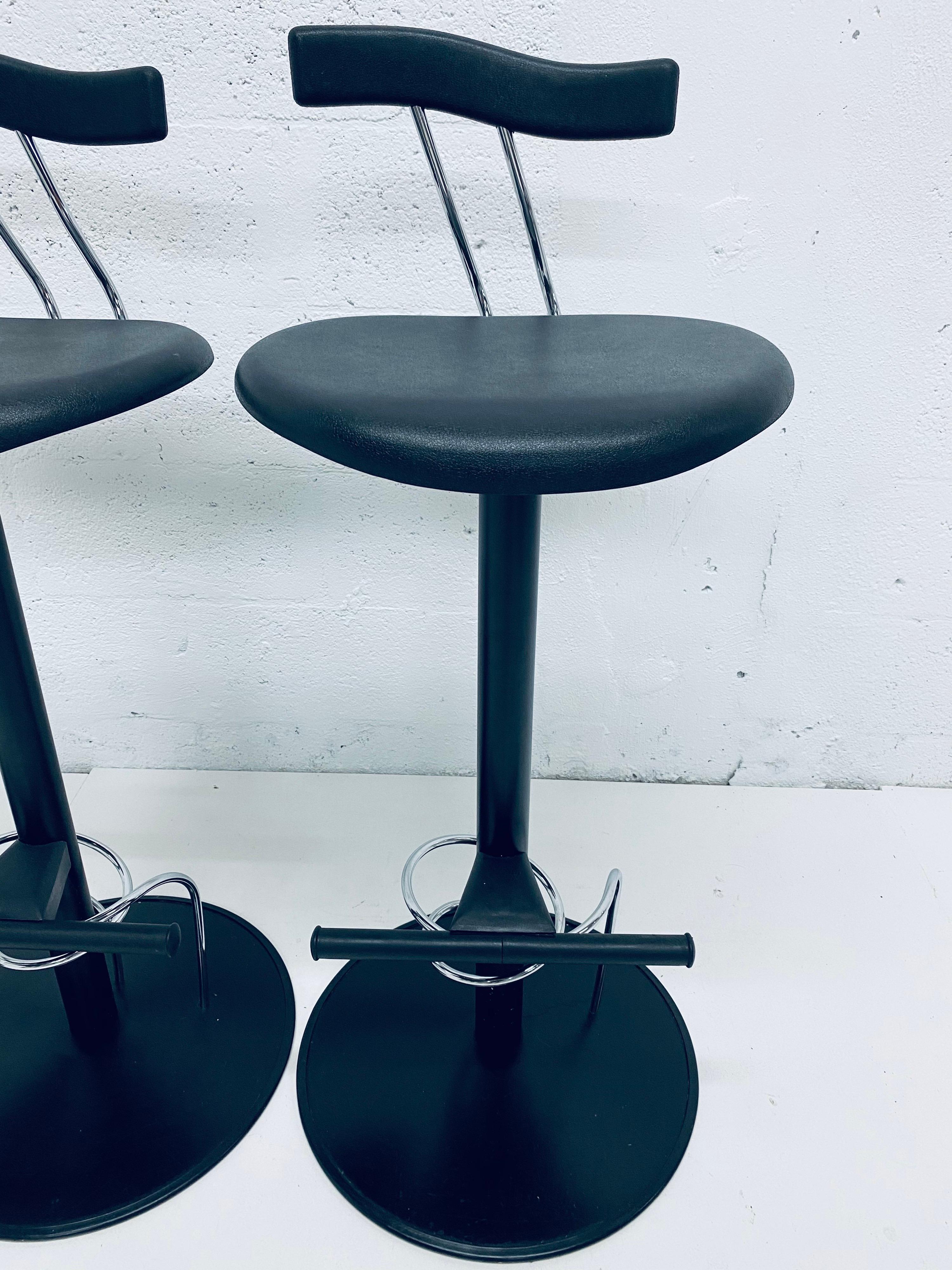 Steel Three Postmodern Memphis Style Bar Stools, Italy, 1980s For Sale