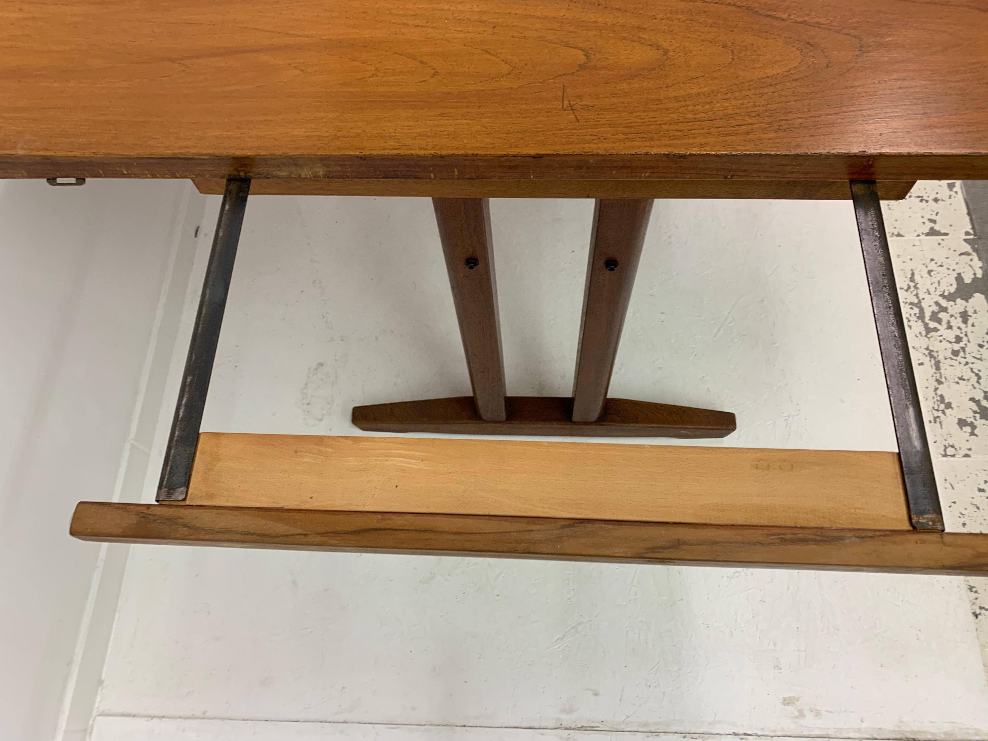 Mid-Century Modern Thereca Extendable Dining Table, 1960s For Sale