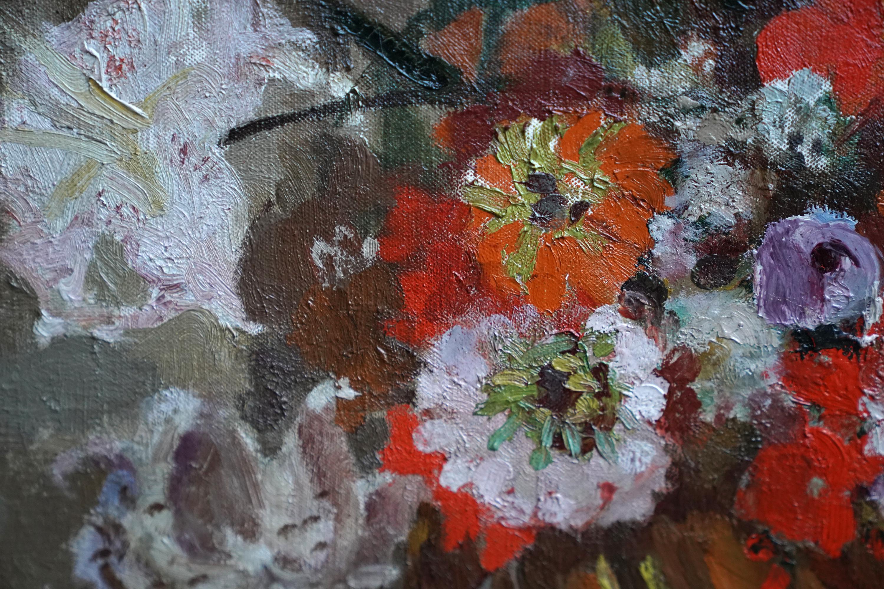 Weiße und orangefarbene Blumen in einer Schale – florales Ölgemälde des britischen Impressionismus im Angebot 3