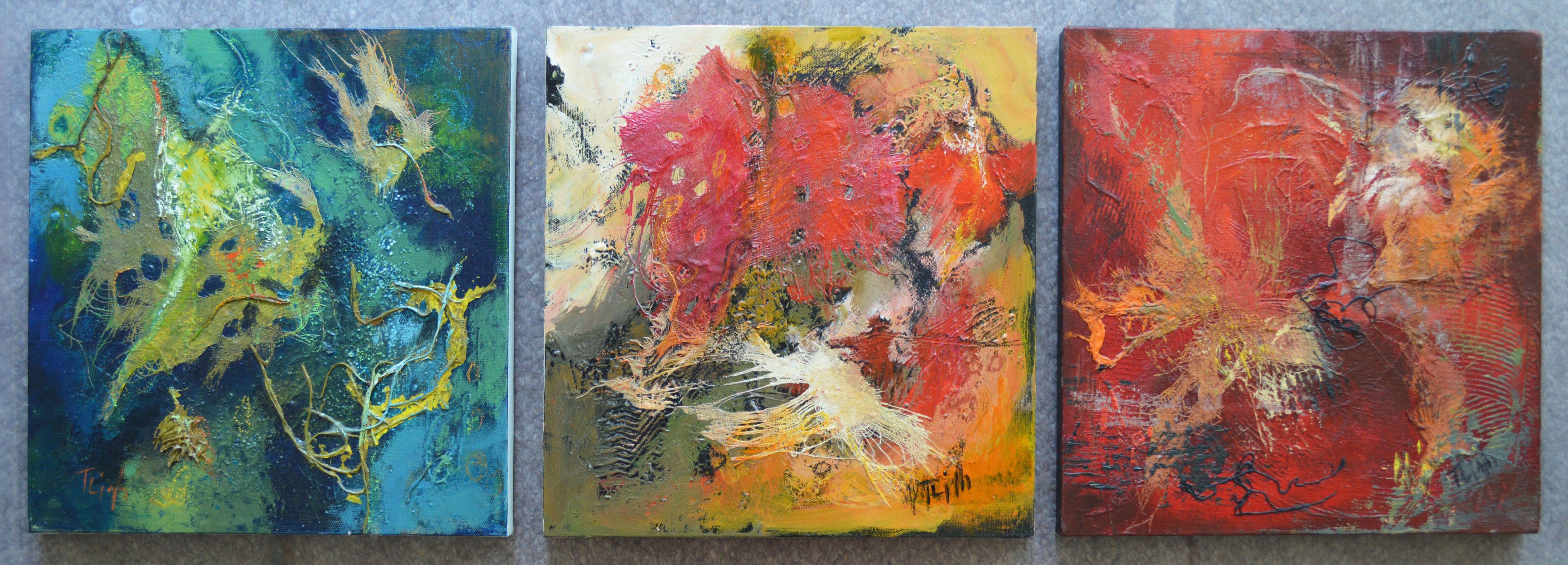 Aceri in salsa piccante, Pittura, Acrilico su pannello di Wood - Abstract Painting Rosso di Therese Lydia Joseph
