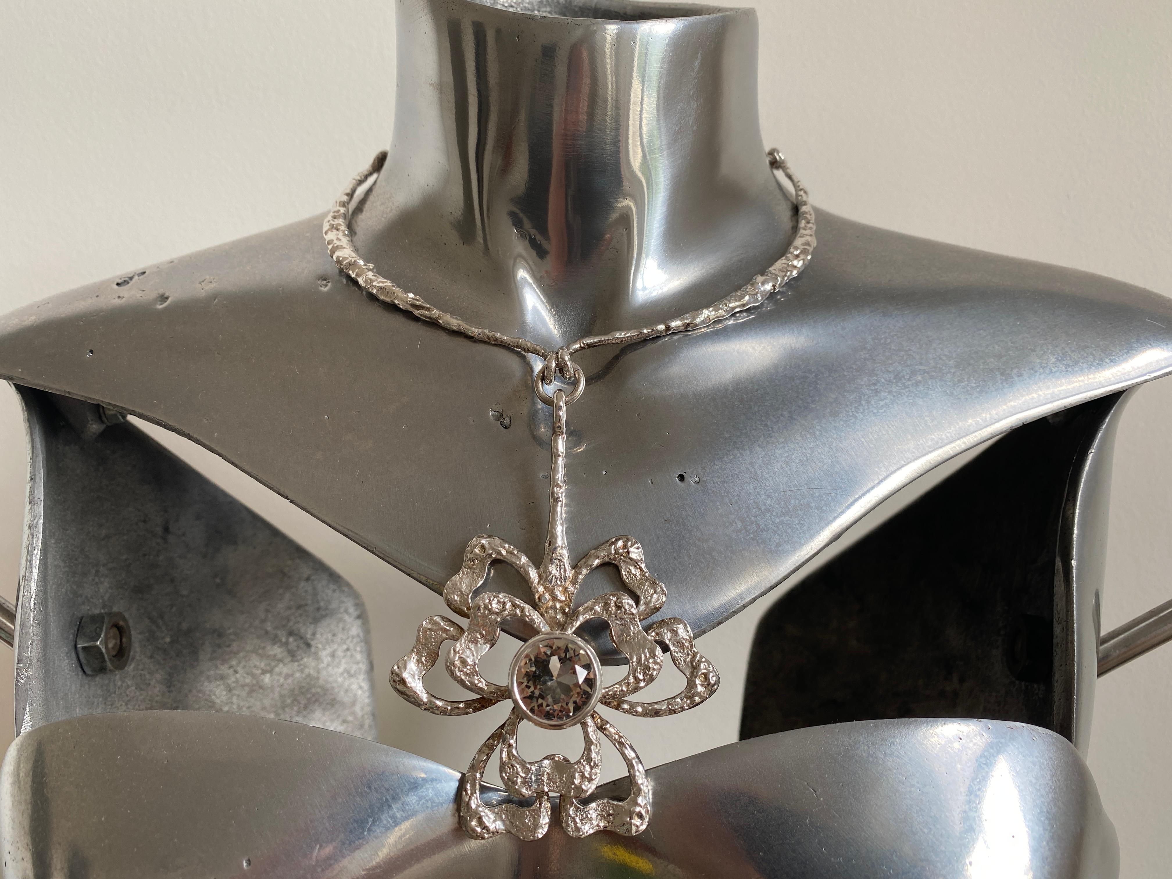 Theresia Hvorslev Sterling Silver & Rock Crystal Flower Collar In Good Condition For Sale In London, GB