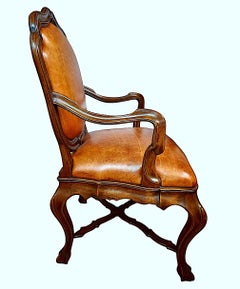 Sillas de centro de estilo veneciano de nogal y cuero de Therien Studio Workshops