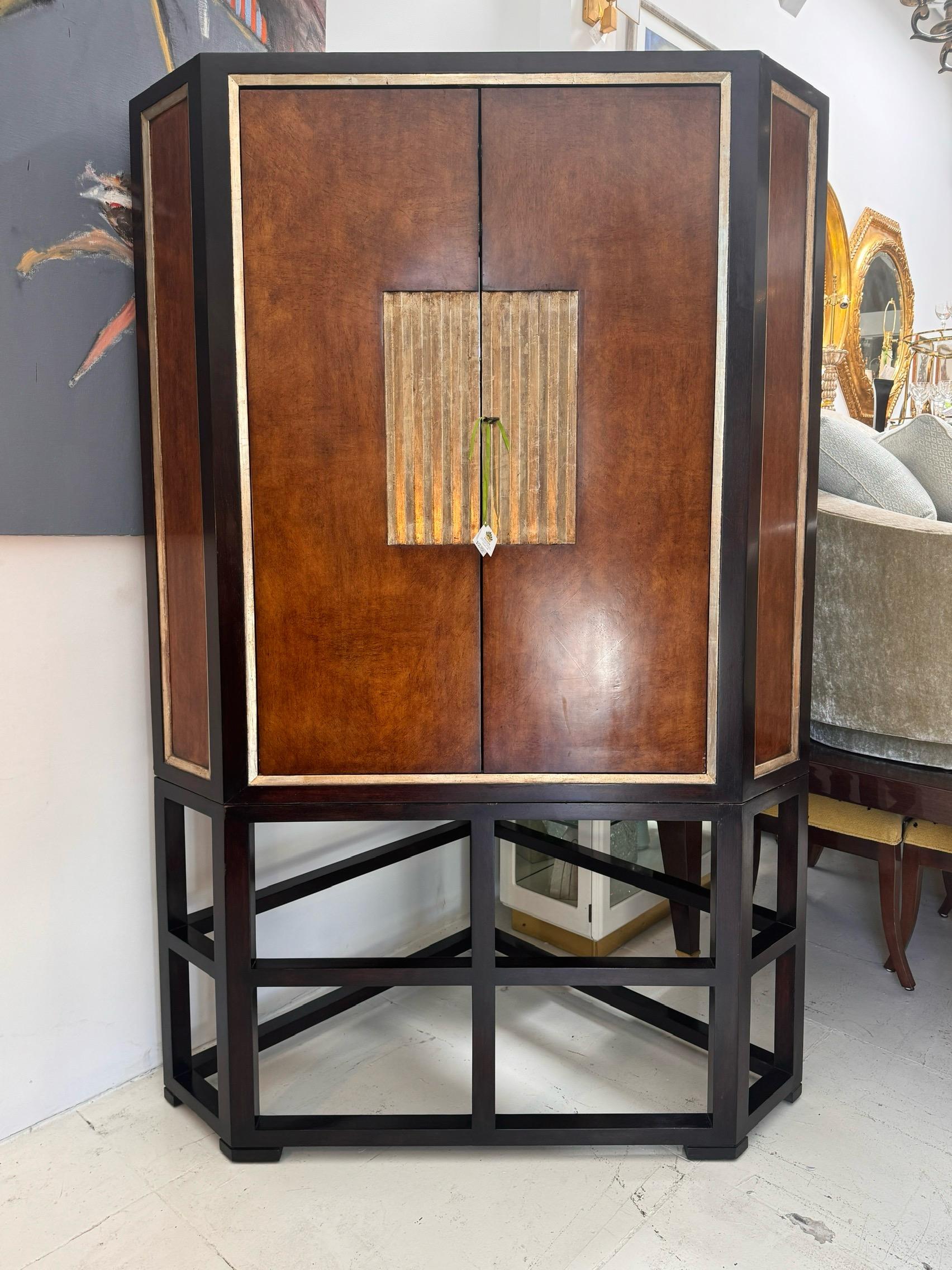 Americano Officine Therien per Dessin Fournir Cocktail Dry Bar Cabinet in vendita
