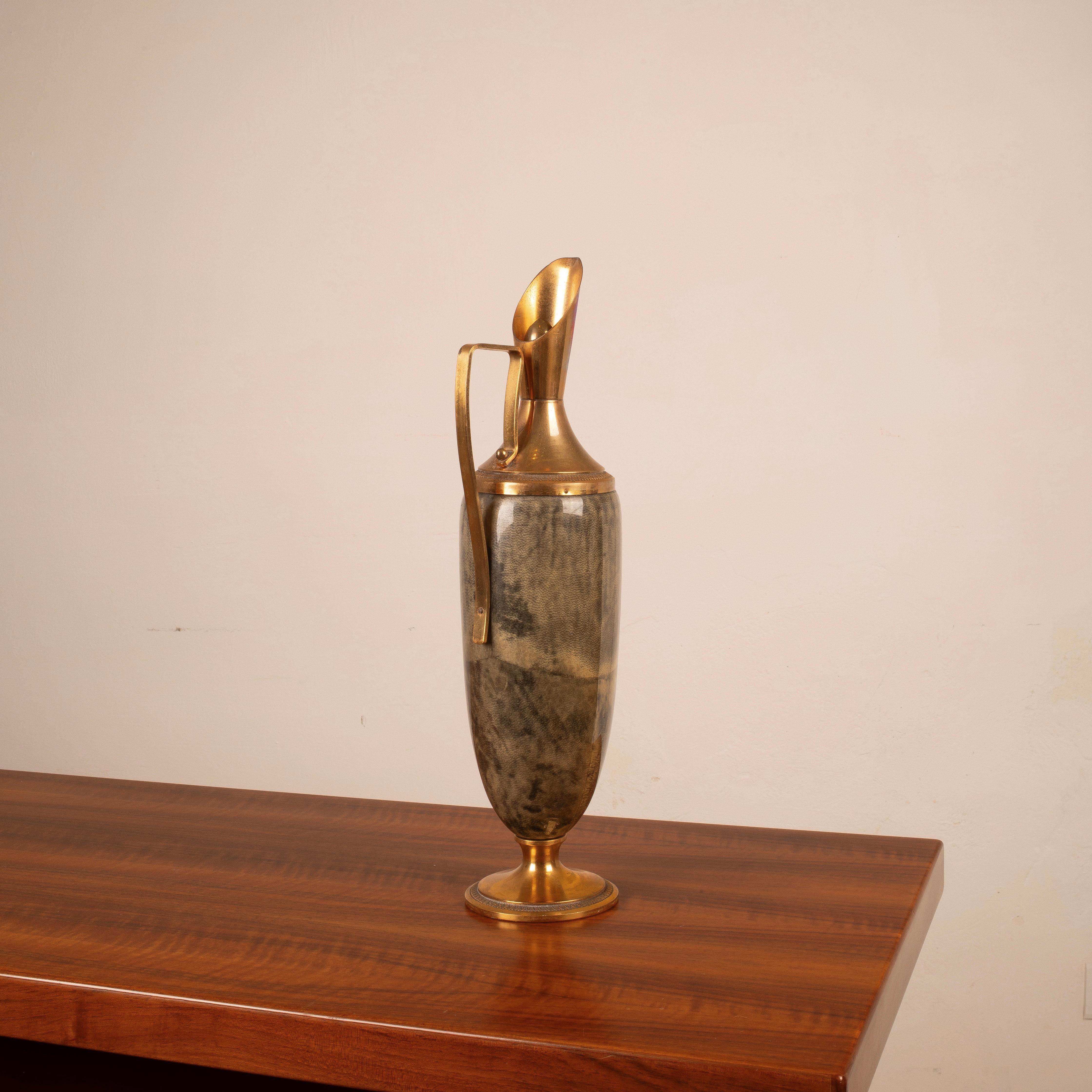 Thermoskanne aus grauem Pergament und Messing von Aldo Tura, 1960 im Zustand „Gut“ im Angebot in Conversano, IT
