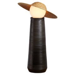 Théros Orbita Keramische Tischlampe Groß von Aristotelis Barakos x Giannis Zois
