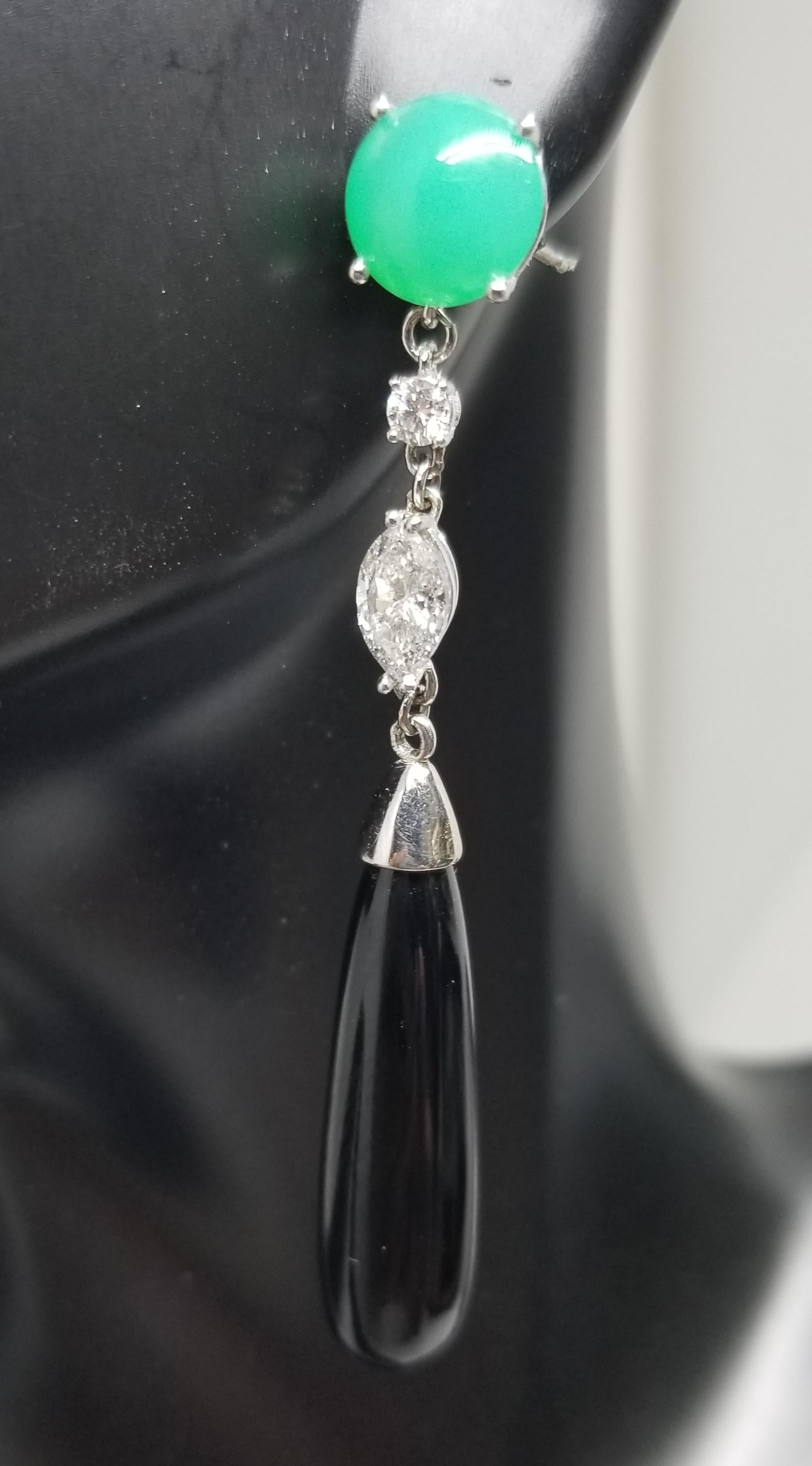 Lange Ohrringe aus Chrysopras, Diamant und schwarzer Jade, Deko-inspiriert im Angebot 2