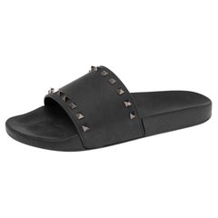 These slides from the house of Valentino are a great pair to own this holiday se