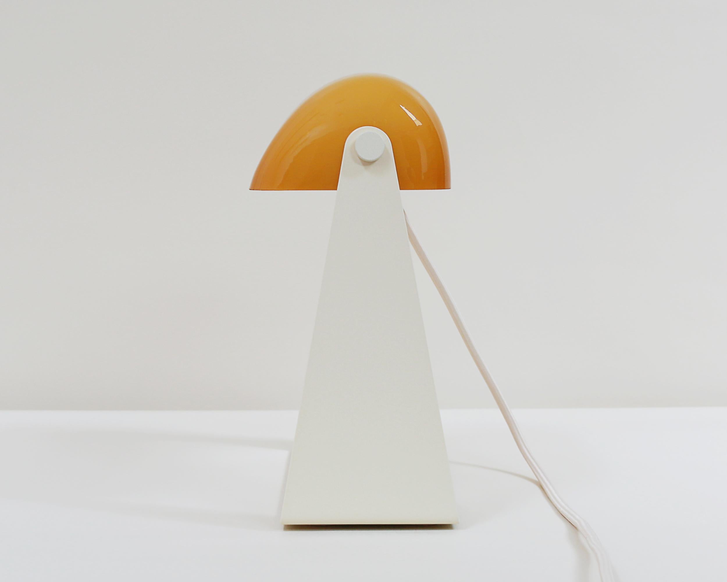 Thew Table Lamp in off White Powder Coat with Ochre Glass Shade by Artig In New Condition In New York City, NY
