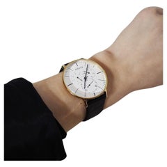 THEY - Reloj de cuarzo vintage blanco y dorado unisex de 41 mm