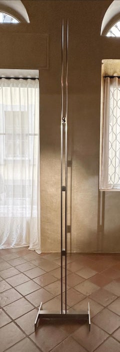 Présentoir They're Hanging Me Tonight, Fer, JAMES VINCENT MILANO, Italie, 2022