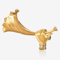 THIALH Diamond in 18 Karat Yellow Gold Brooch