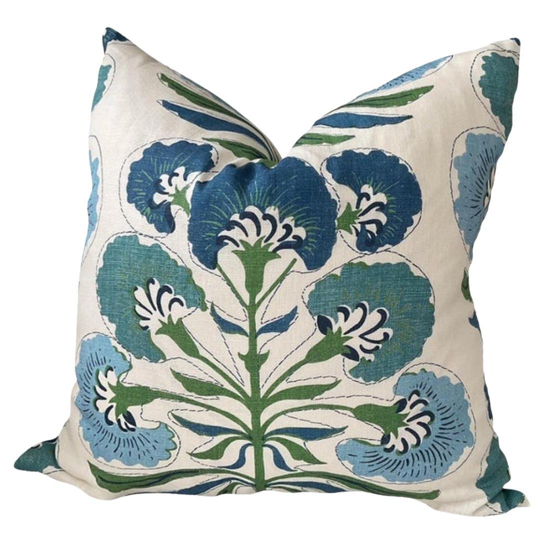 Cuscino lombare Thibaut "Tybee Tree" Greene 
Greene Blue con imbottitura in piuma d
oca 12 "x24". in vendita