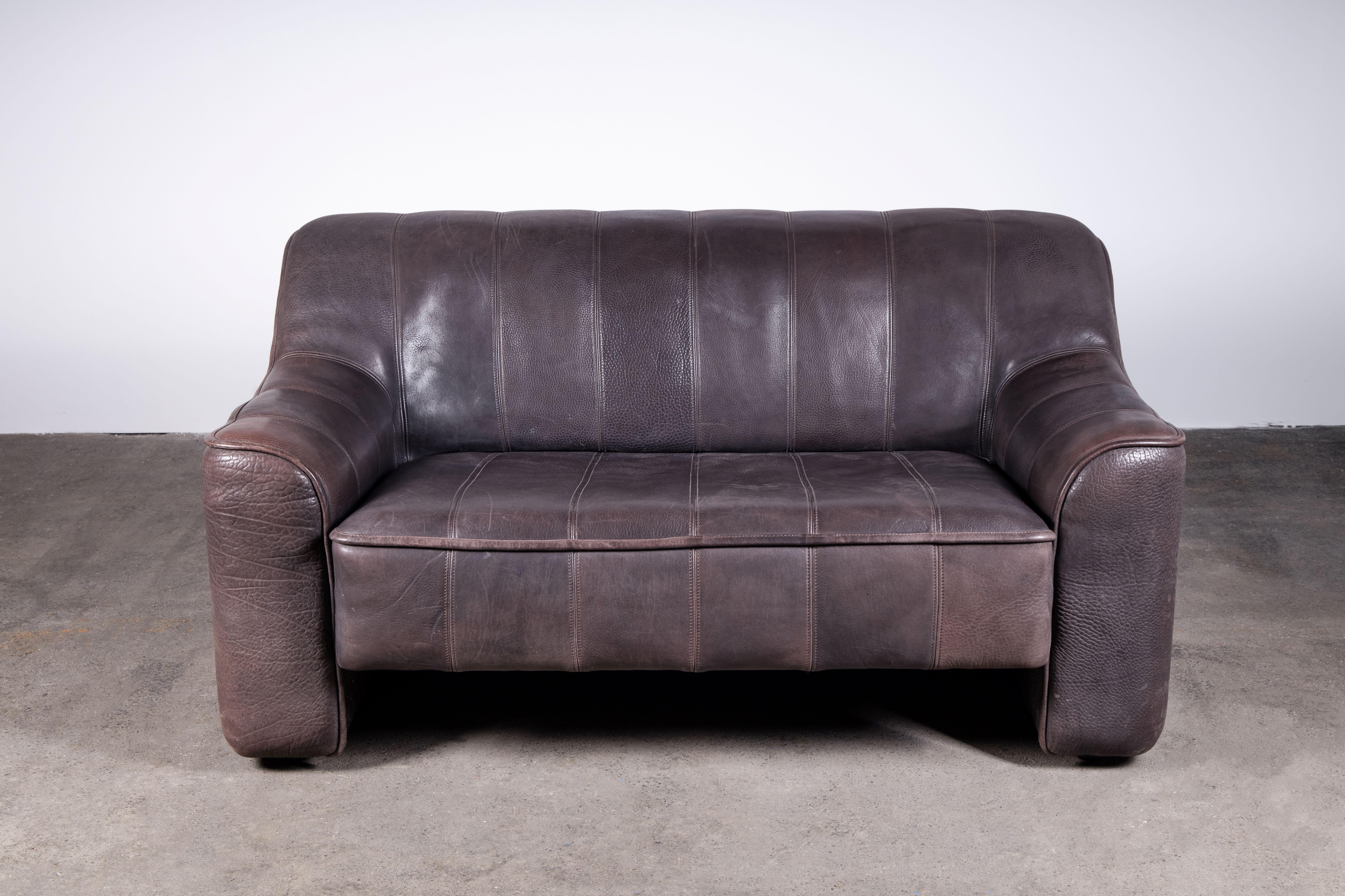 Deep love (seat)! Mid-Century Modern plush made in Switzerland. The De Sede DS-44 buffalo 