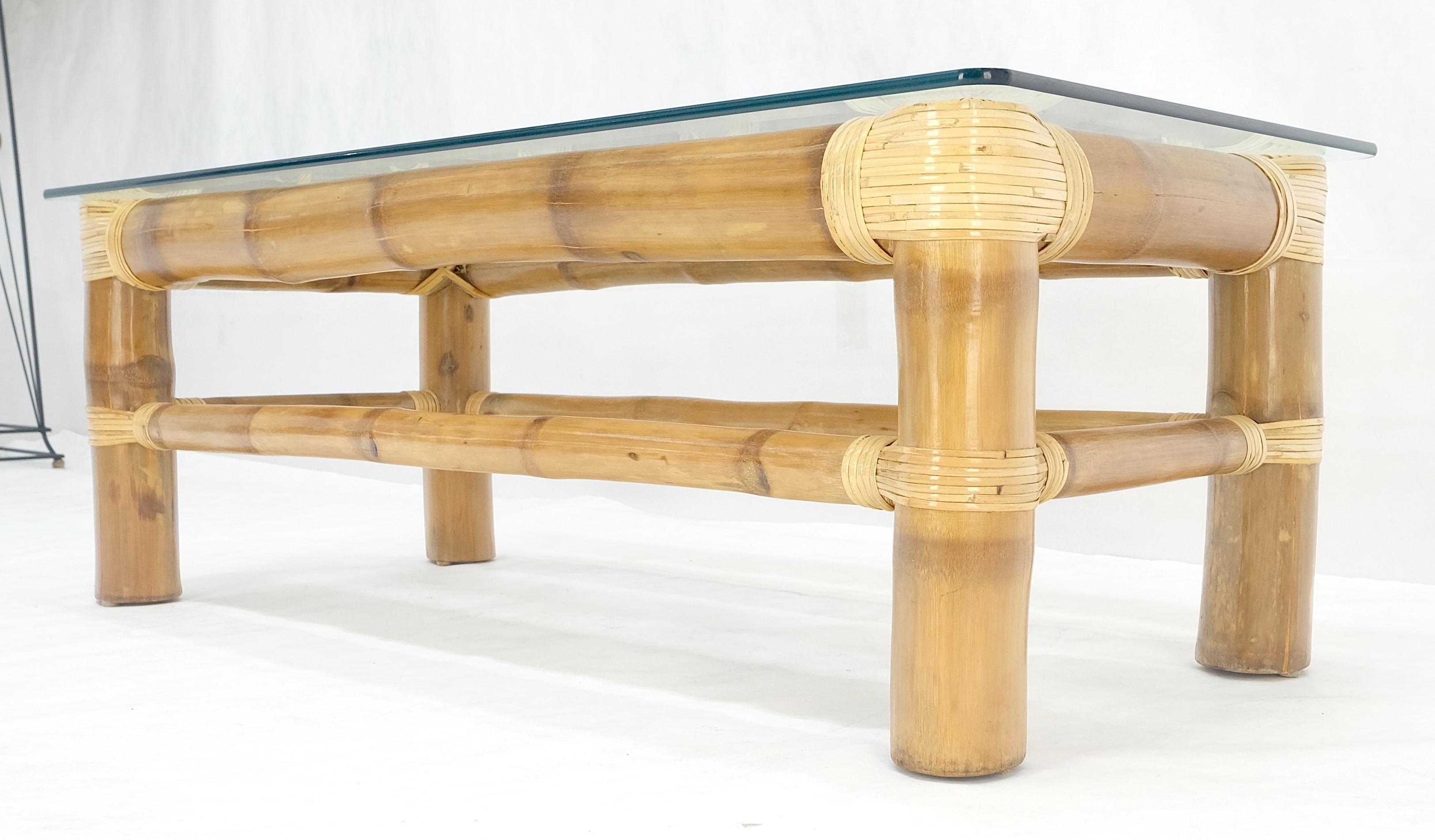 Mesa de centro de bambú grueso 22x46