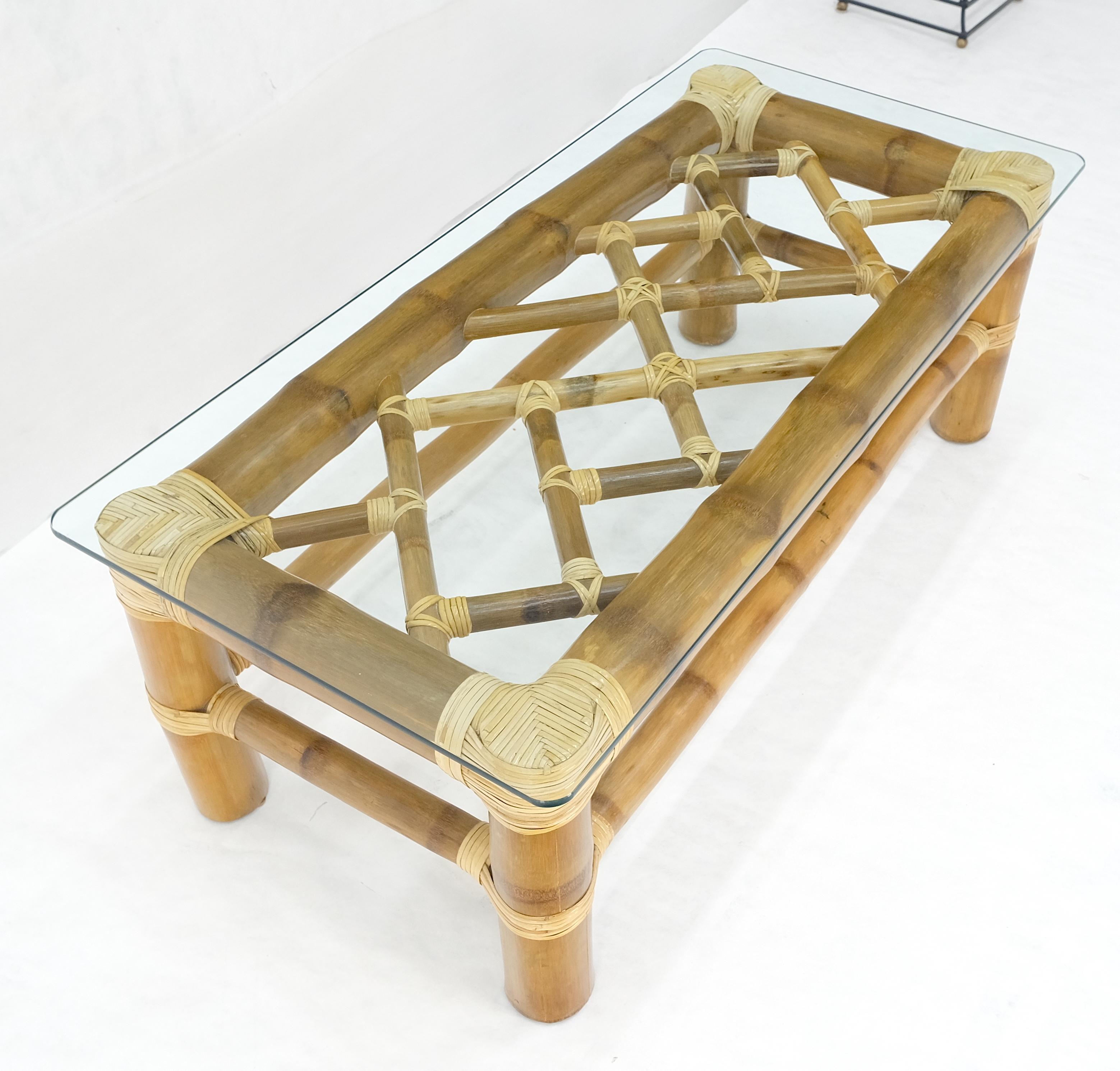 Mesa de centro de bambú grueso 22x46