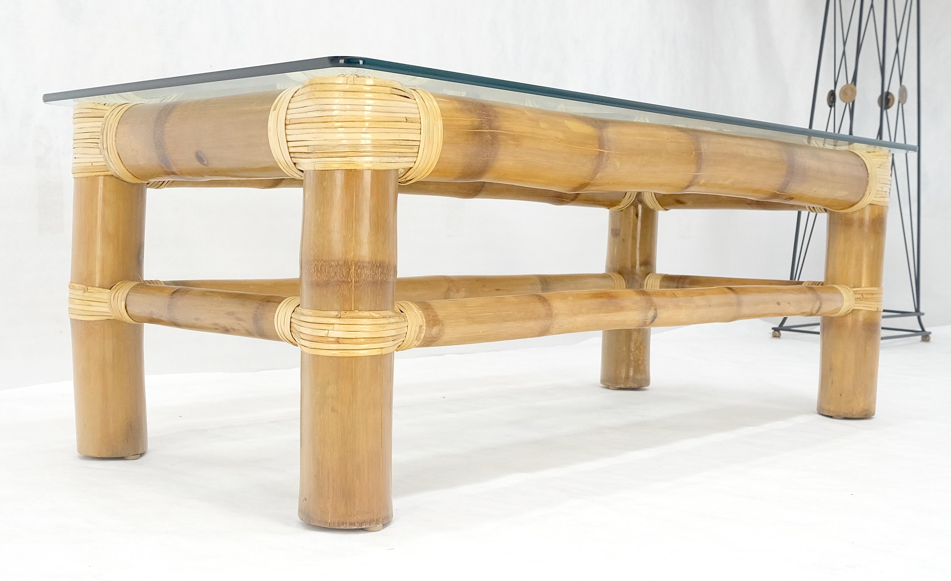 Mesa de centro de bambú grueso 22x46