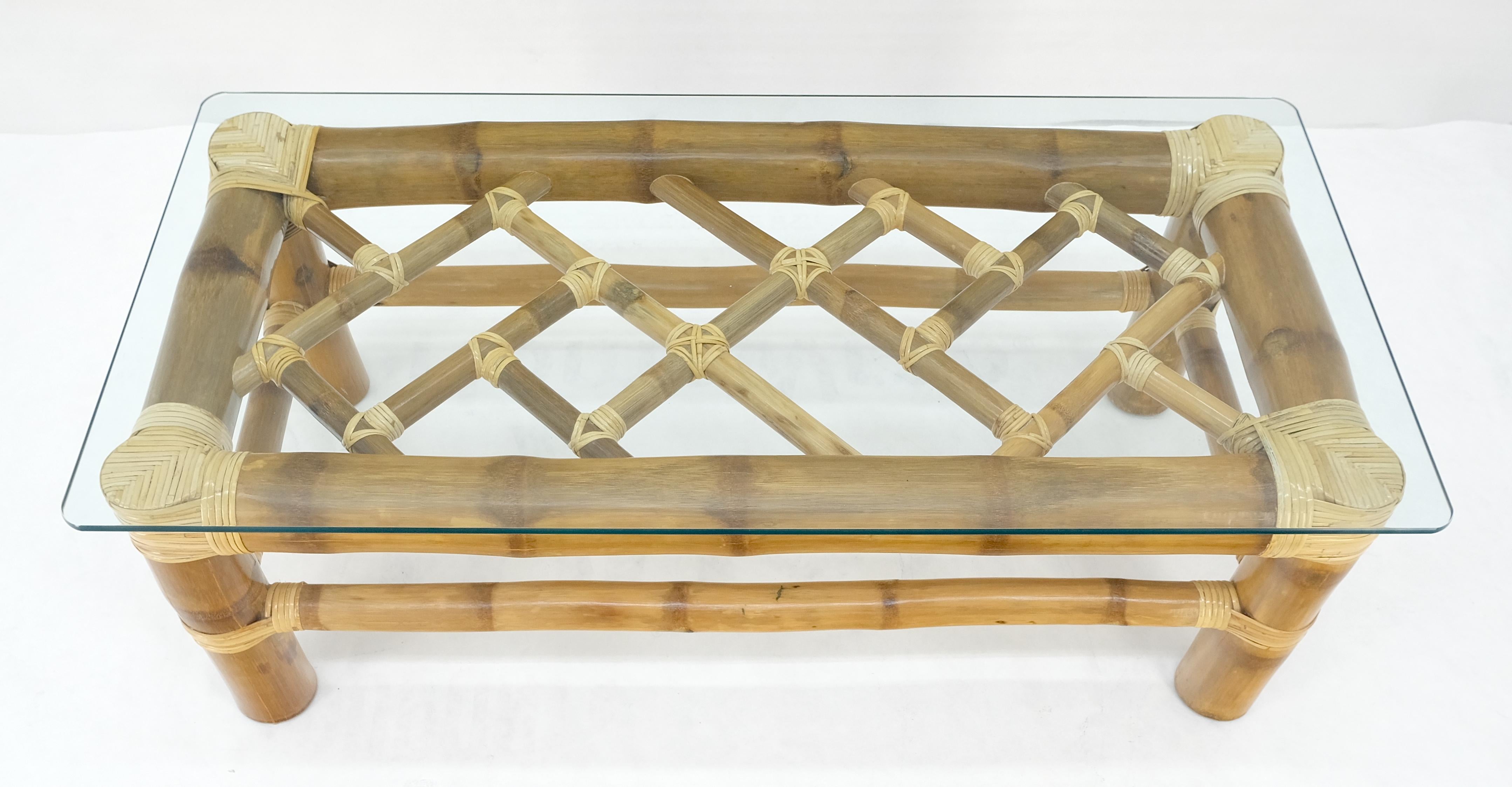 Mesa de centro de bambú grueso 22x46