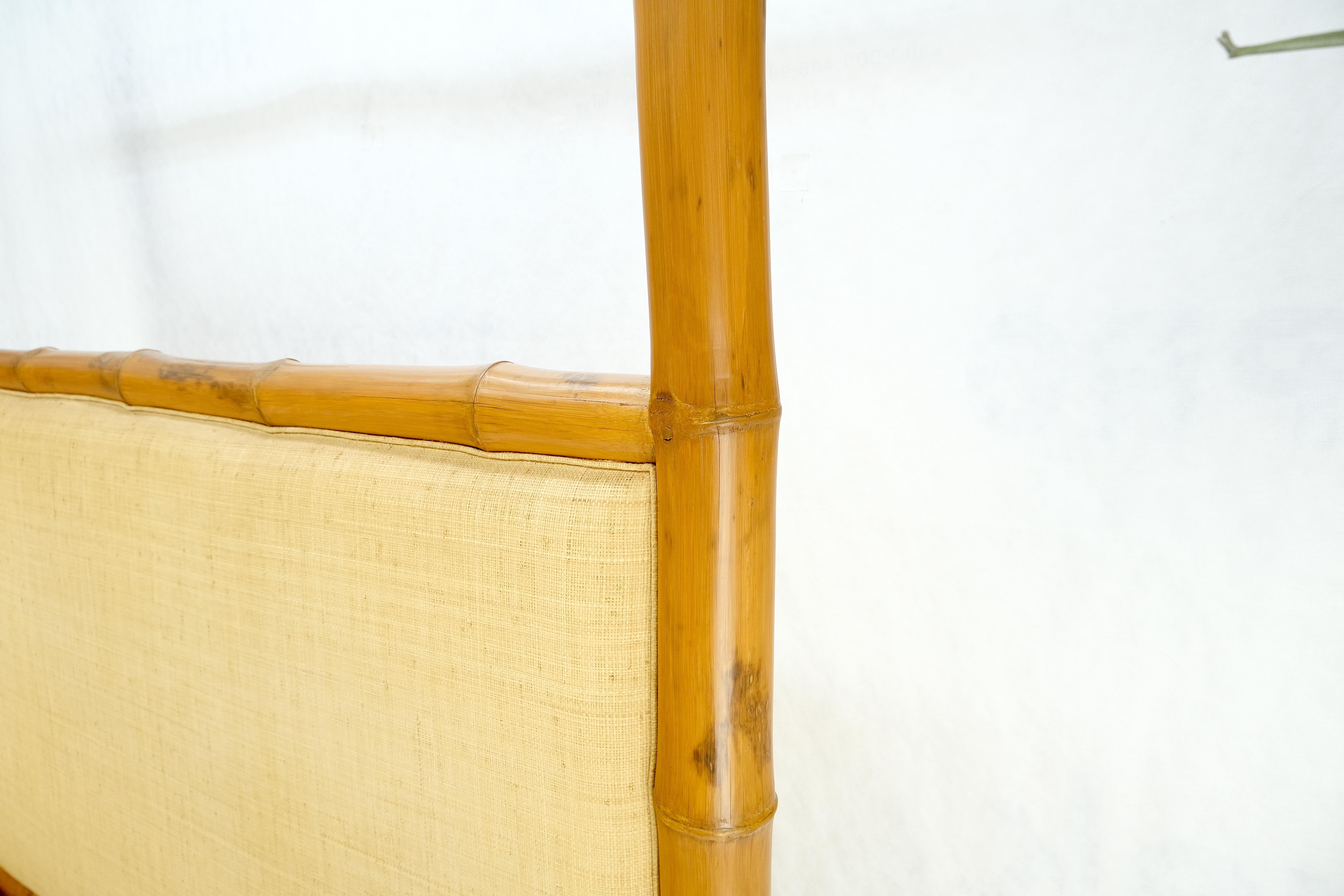 Thick Bambus-Schilfrohr-Polsterung King Size Poster Kopfteil Bett Fußboard Eisen MINT im Angebot 3