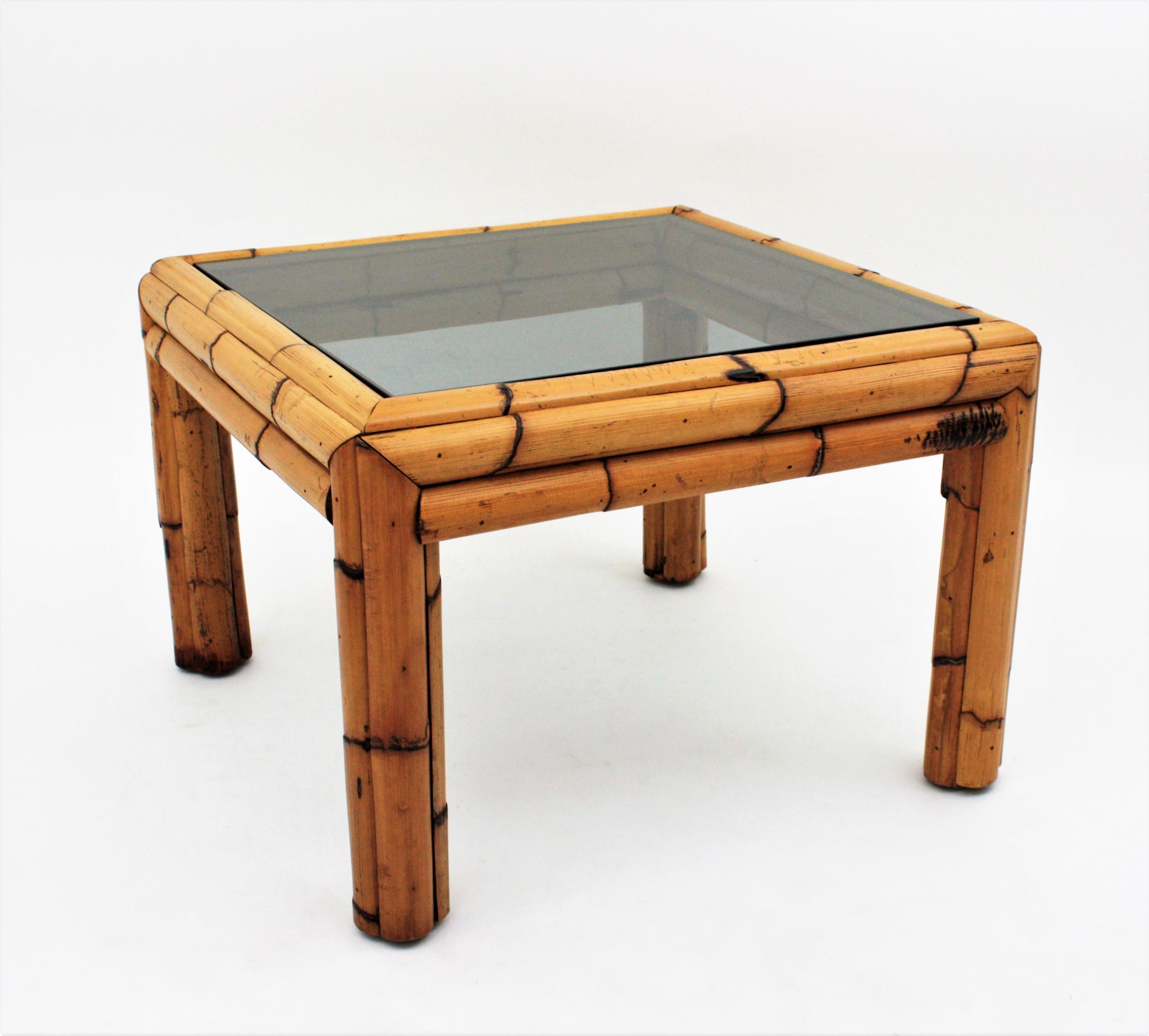 table basse bambou et verre