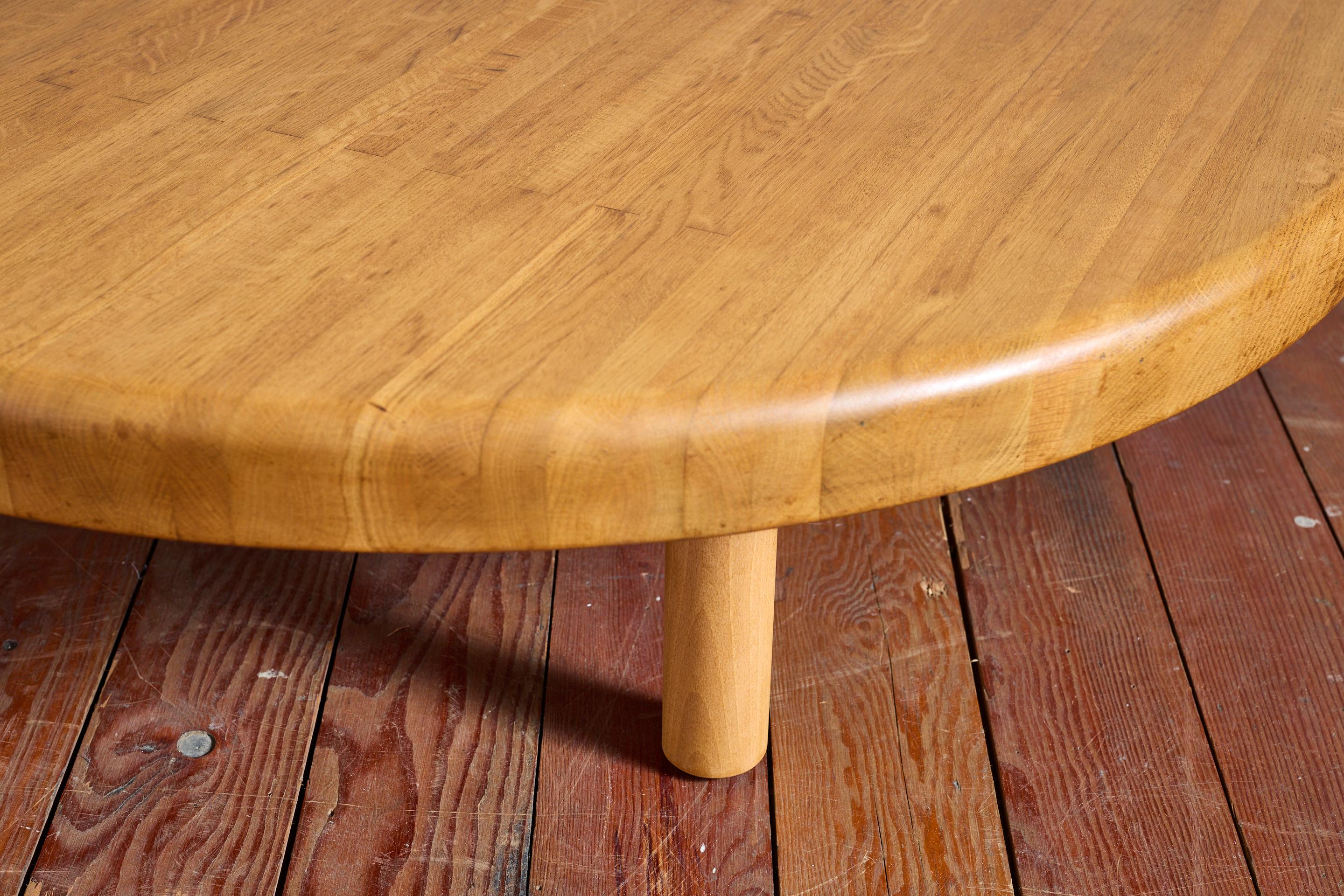 Dickes Französisch Oak Couchtisch im Angebot 6