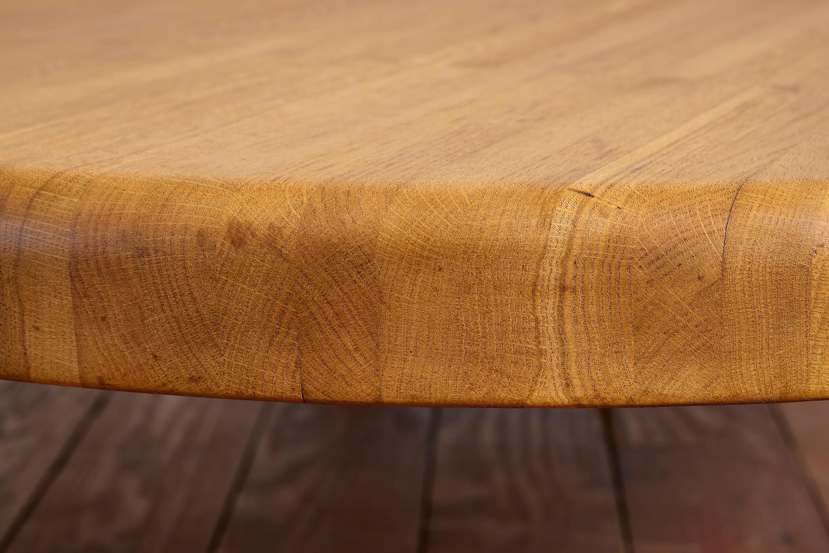Dickes Französisch Oak Couchtisch im Angebot 8
