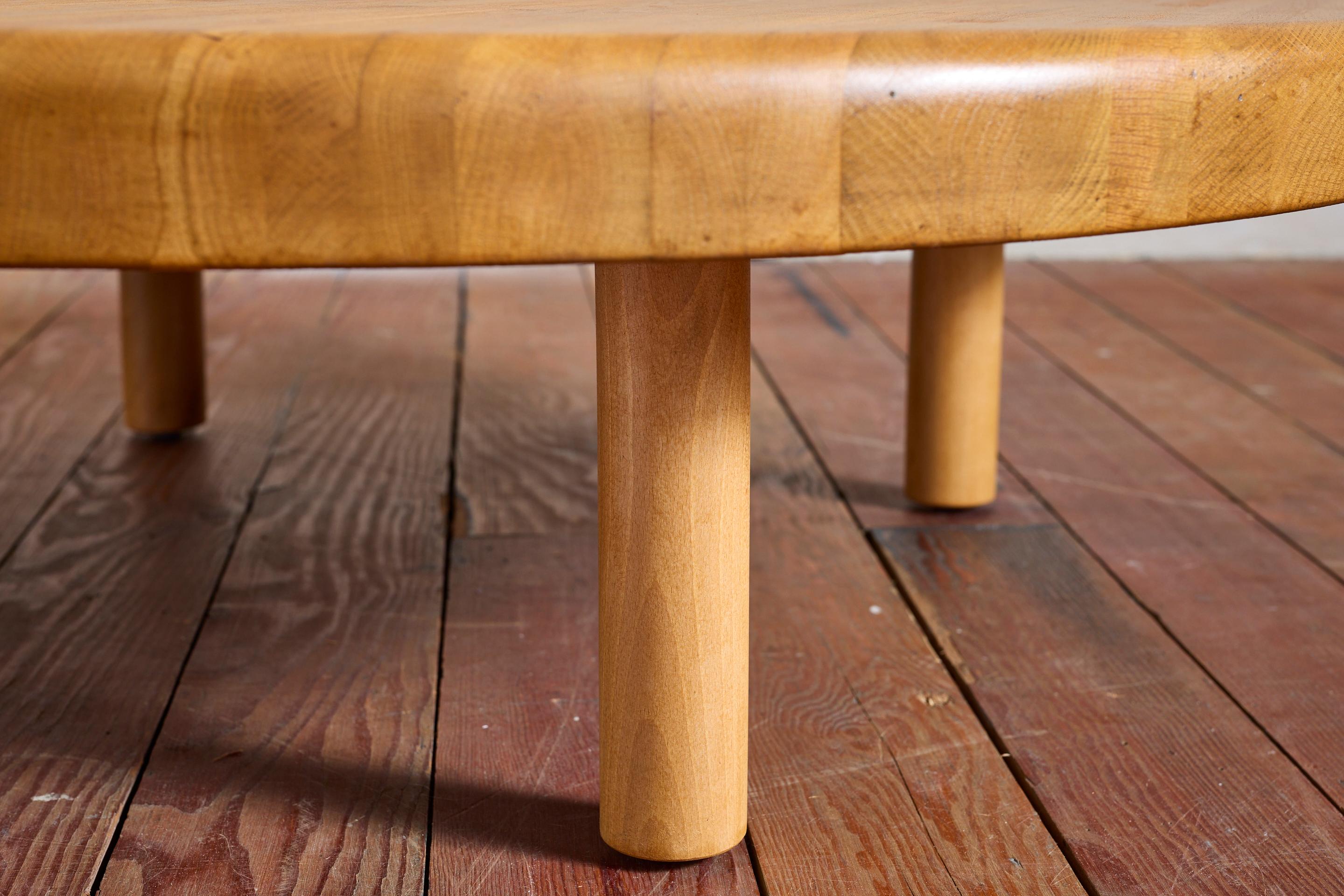 Dickes Französisch Oak Couchtisch im Angebot 9