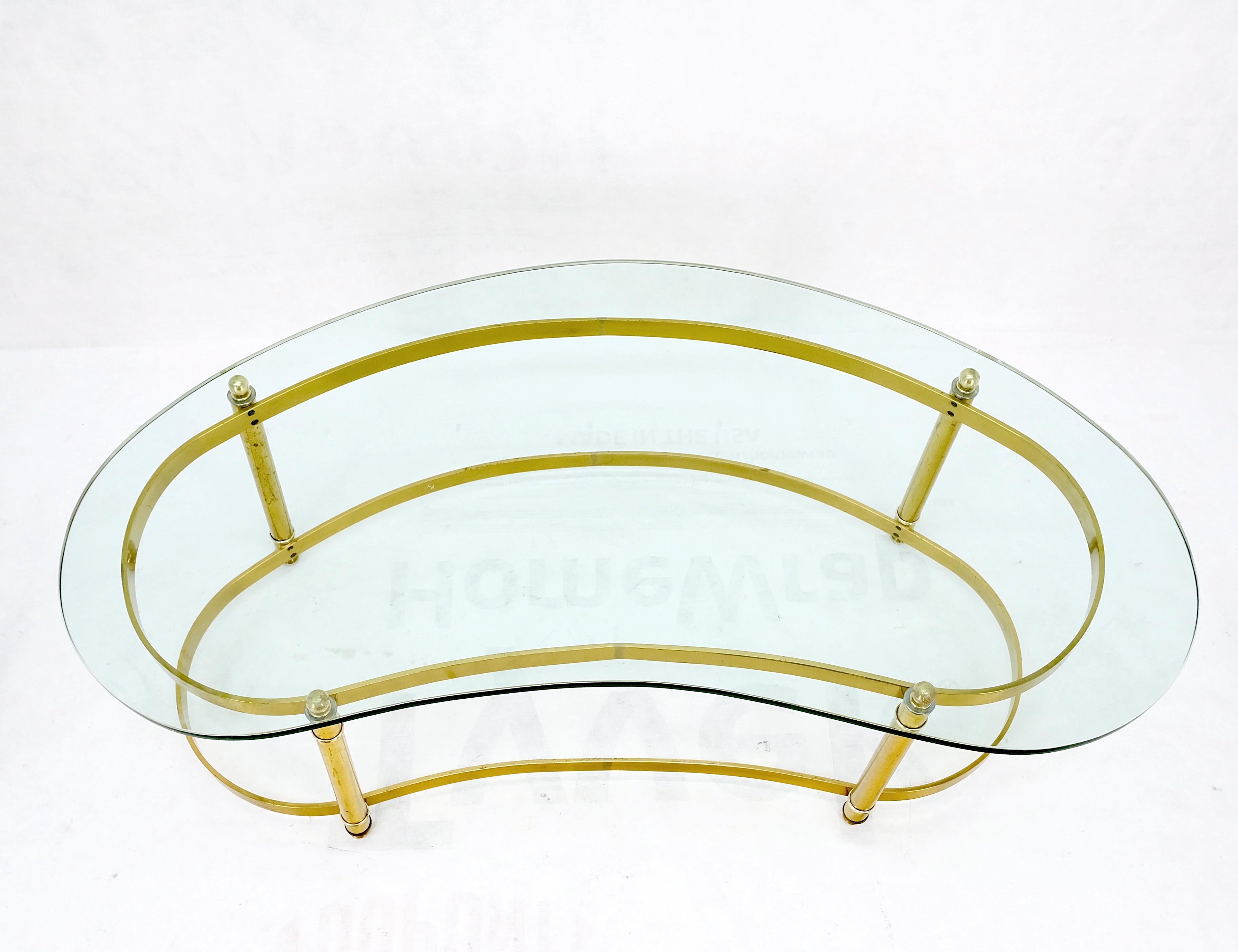 Thick Glass Kidney Shape Brass Base Mid-Century Modern Coffee Table In Good Condition For Sale In Rockaway, NJ
