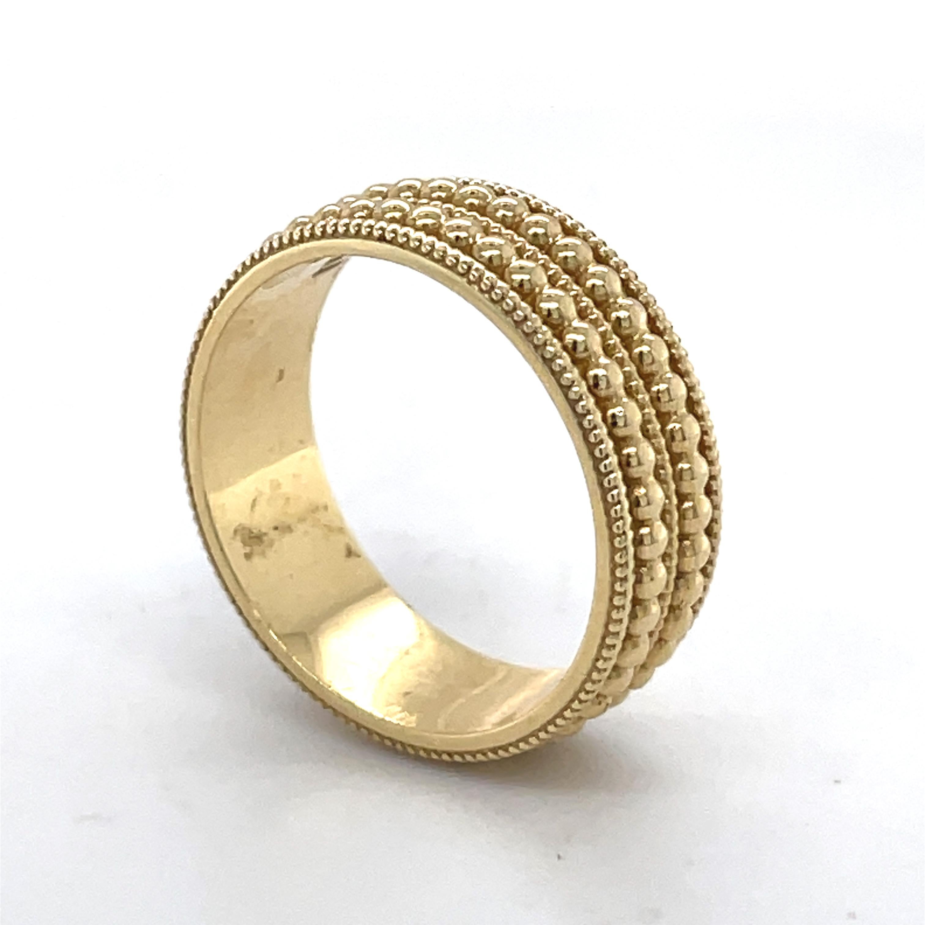 Women's or Men's Thick Gold Band, Ball Texture Gold ring, 14K Yellow gold ring, unique women ring For Sale