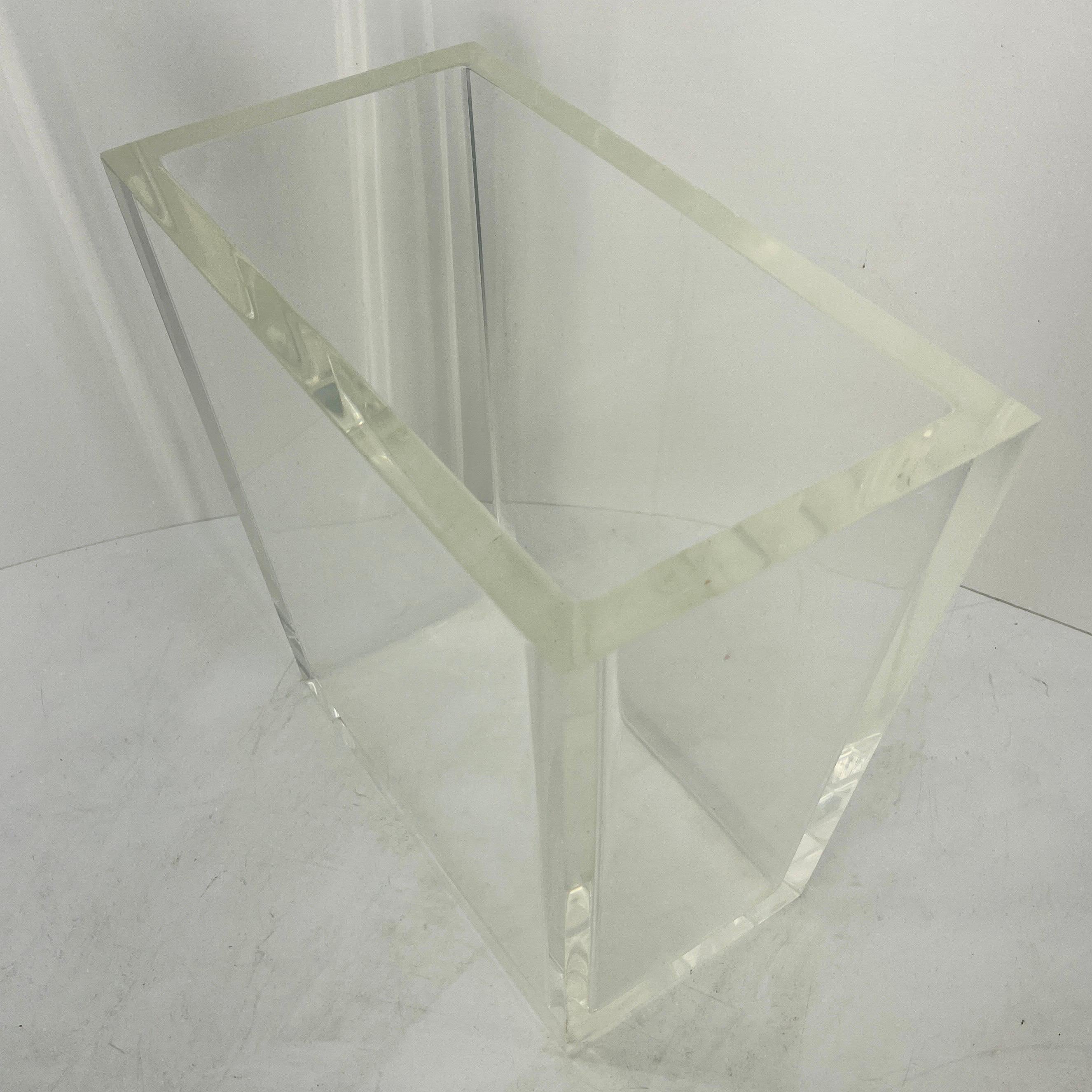Thick Lucite Italian Magazine Rack Trash Can, Mid-Century Modern For Sale 4