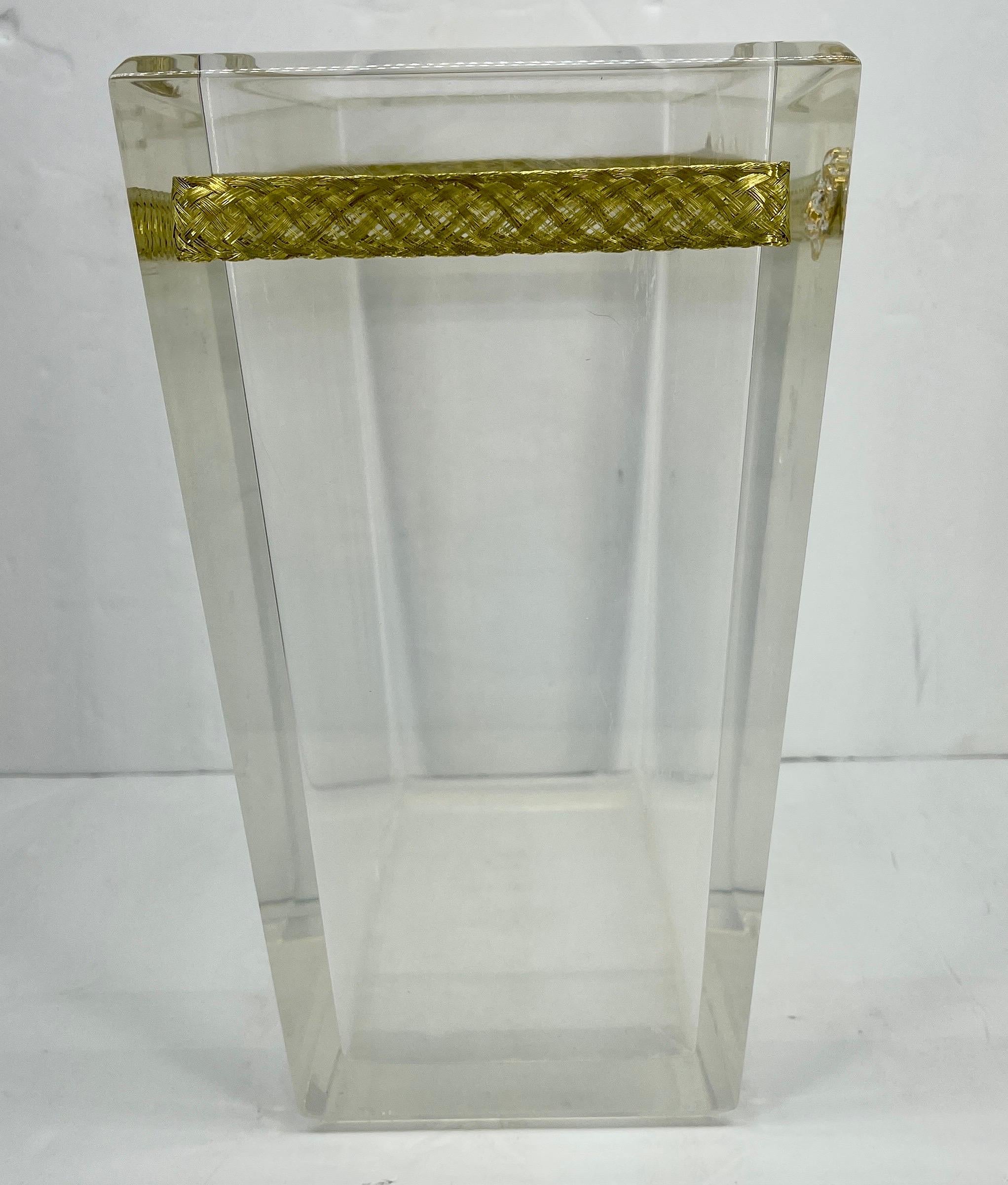 Thick Lucite Italian Magazine Rack with Lion Head and Gilt Metal Thread, Italy 11