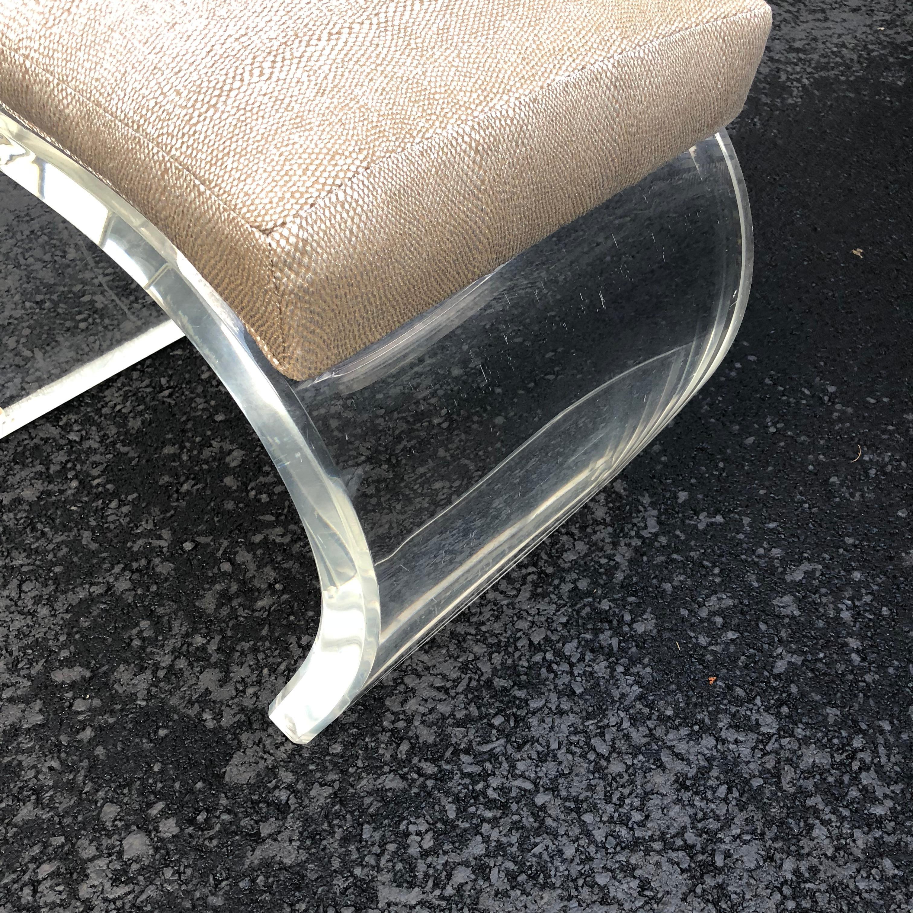Large Thick Lucite Mid-Modern Waterfall Bench Or Ottoman For Sale 5