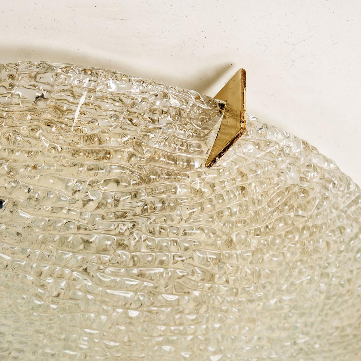 Thick Massive Handmade Glass Brass Flush Mount by Hillebrand, 1965 Alemán en venta