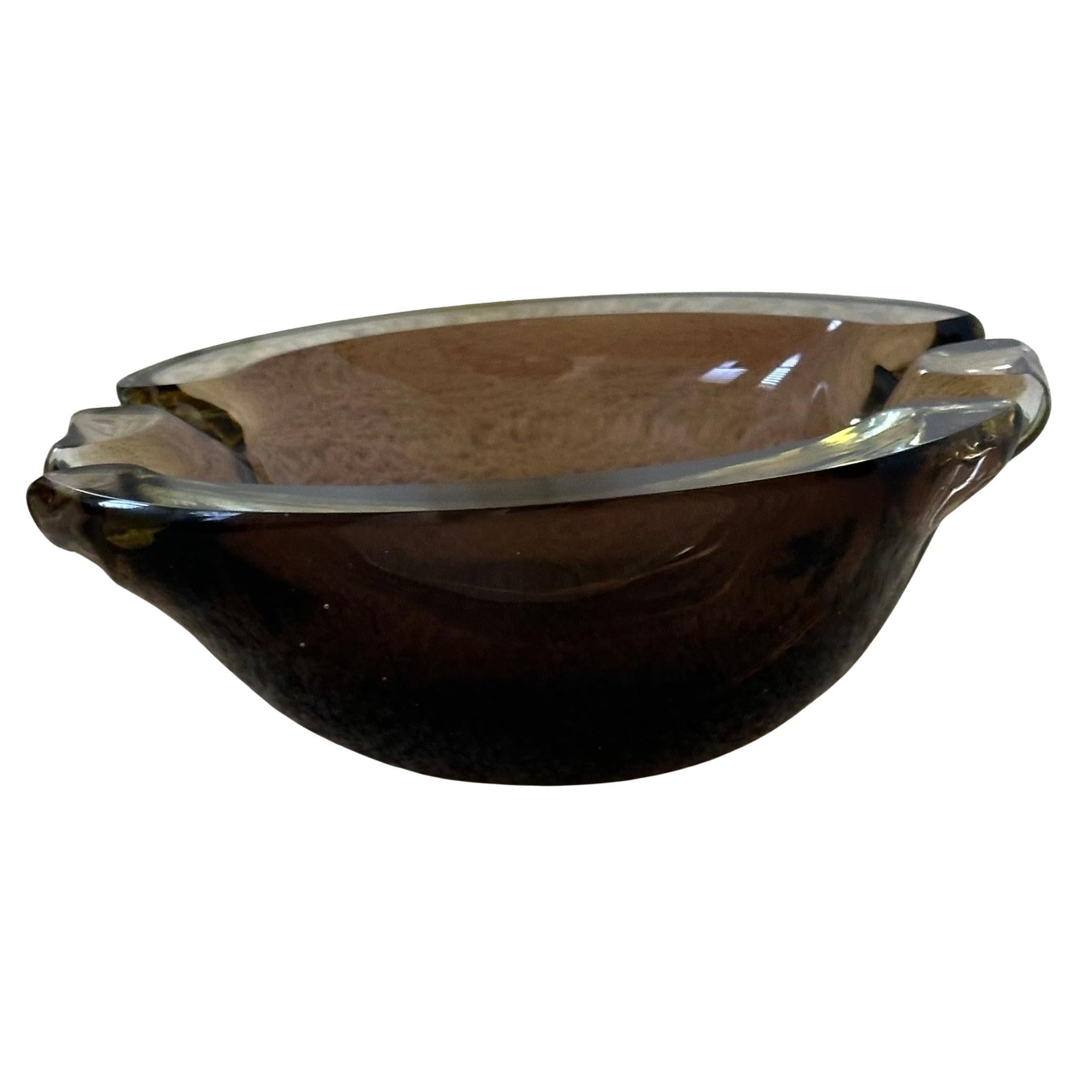 Thick mouth blown sommerso art glass ashtray by Murano Glass, circa the 1970s.  The piece is in very good vintage condition and measures 8