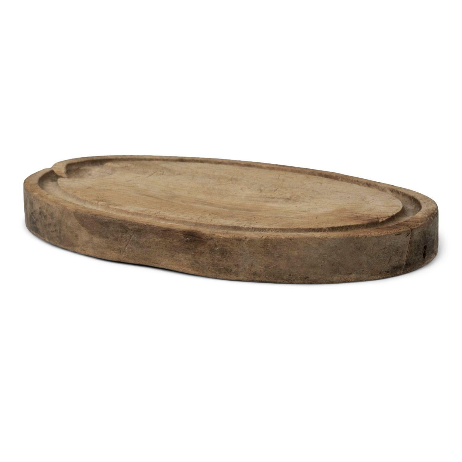 Thick Oval-Shaped Cutting Board 3
