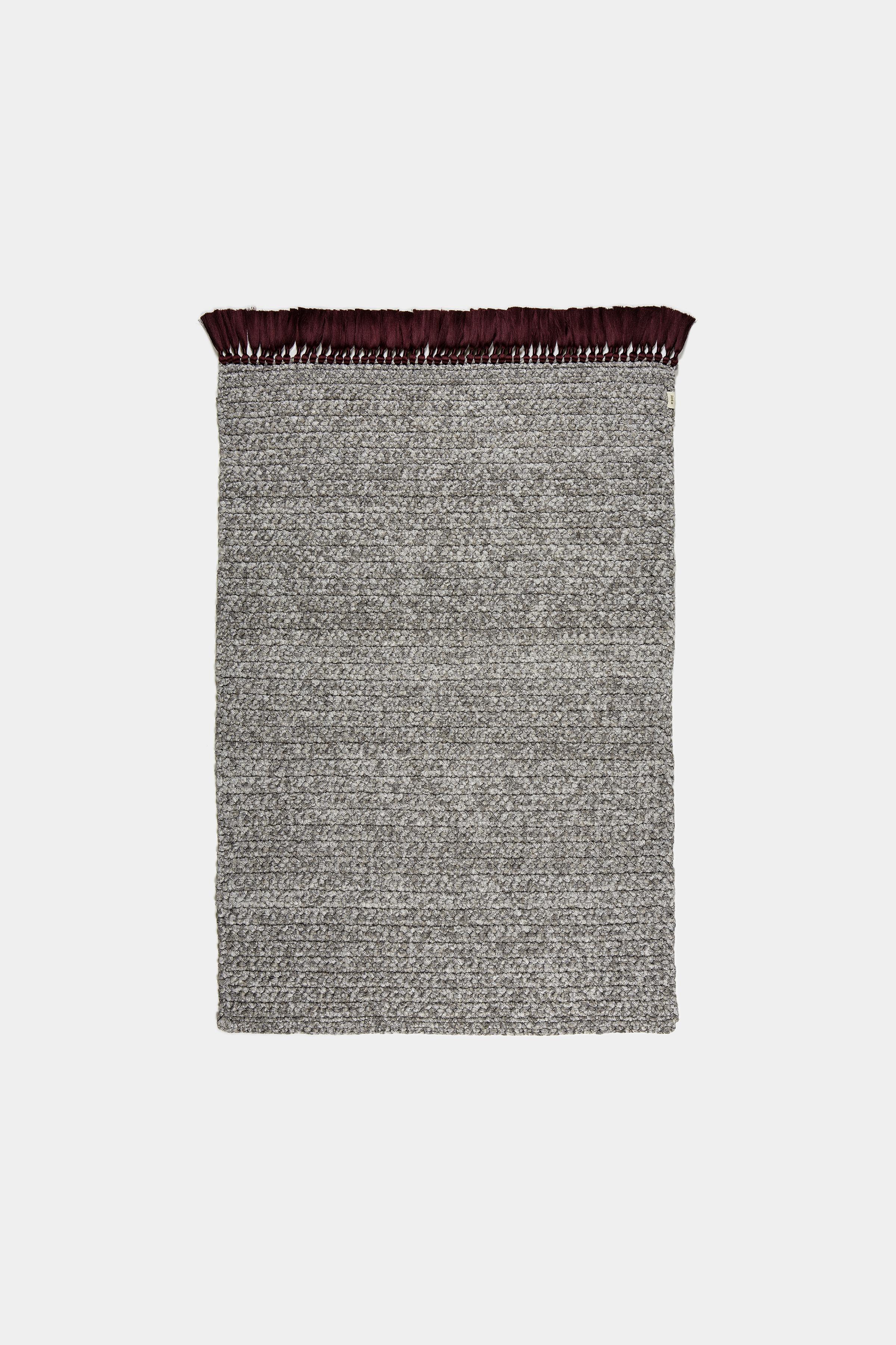 Handmade Crochet Thick Rug 120X200 cm in Grey, Cacao, Wine Color  In New Condition For Sale In Tel Aviv, IL