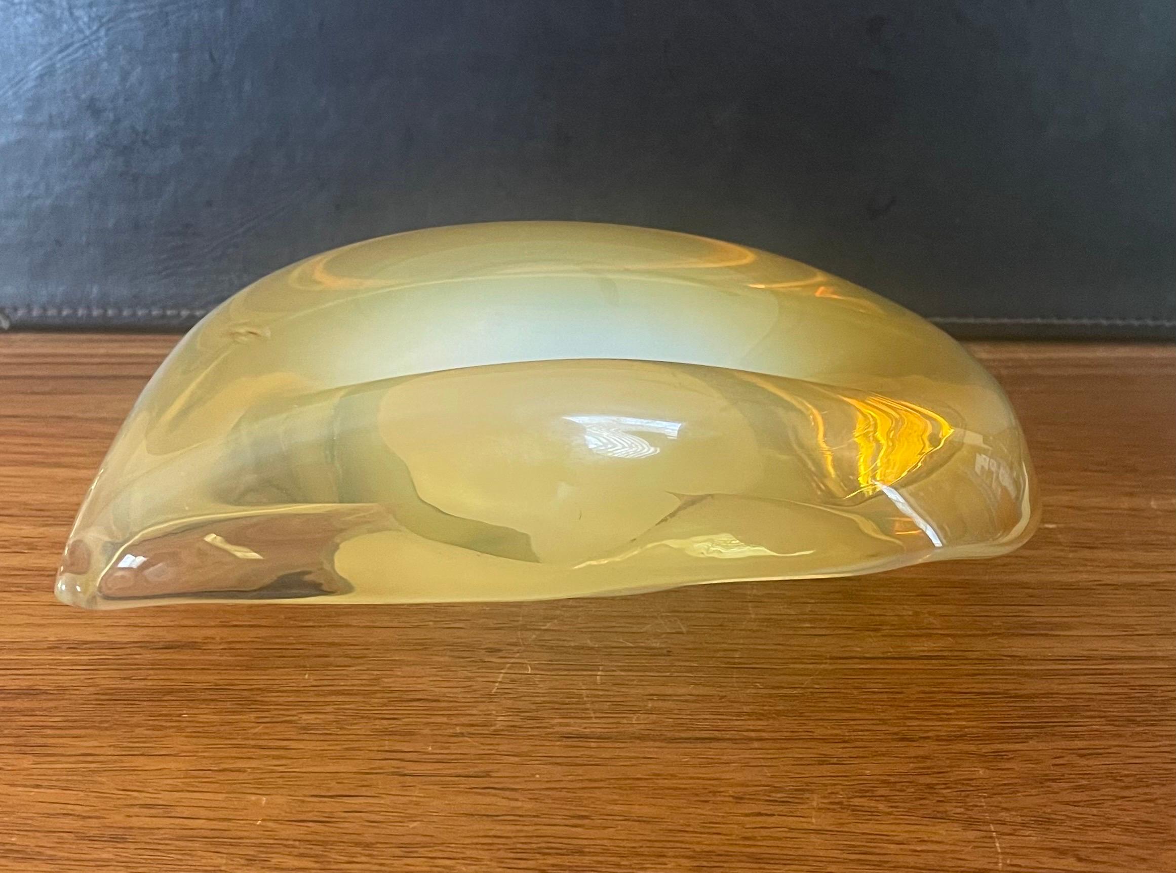 Thick Yellow Art Glass Anteater Bowl by Murano Glass For Sale 5