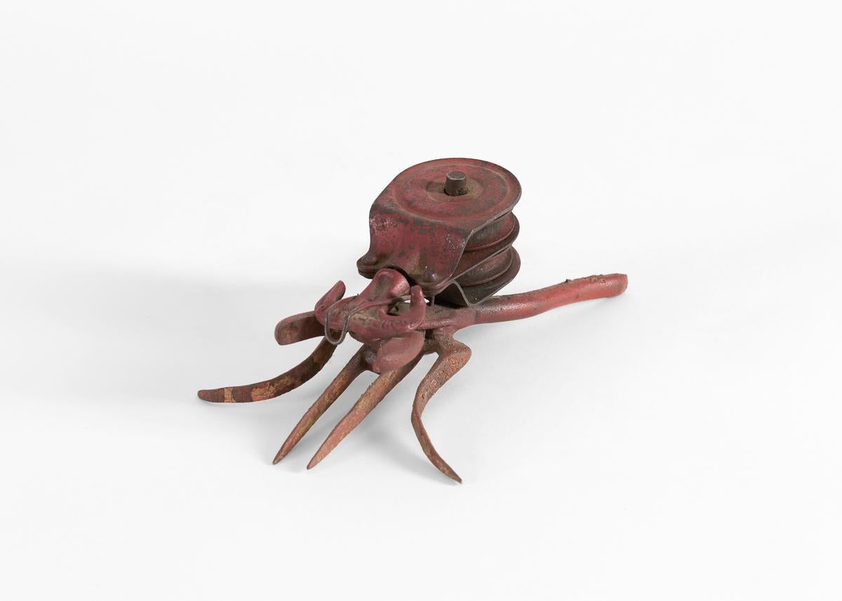 Thierry Despont était surtout connu pour ses travaux d'architecture très réussis, mais c'était aussi un artiste accompli. Certaines de ses œuvres les plus intéressantes sont une série de sculptures façonnées à partir d'outils ou de composants