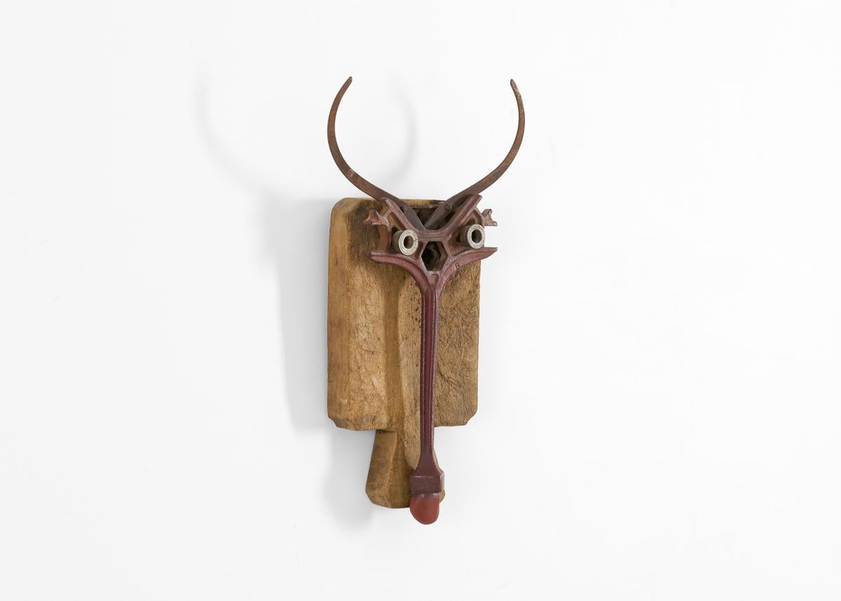 Thierry Despont, Escultura de máscara de objeto encontrado, EE.UU., c. 2006 Estadounidense en venta