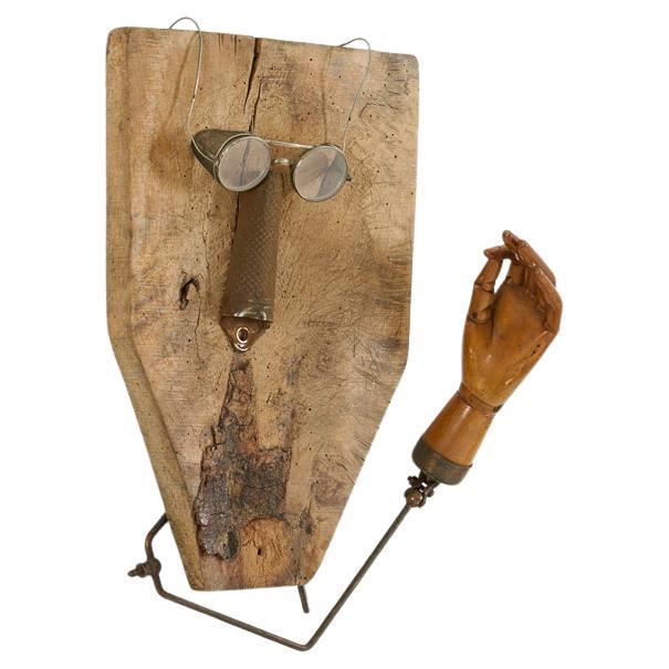 Thierry Despont, Máscara 35, Escultura de máscara con objetos encontrados, EE.UU., 2006 en venta