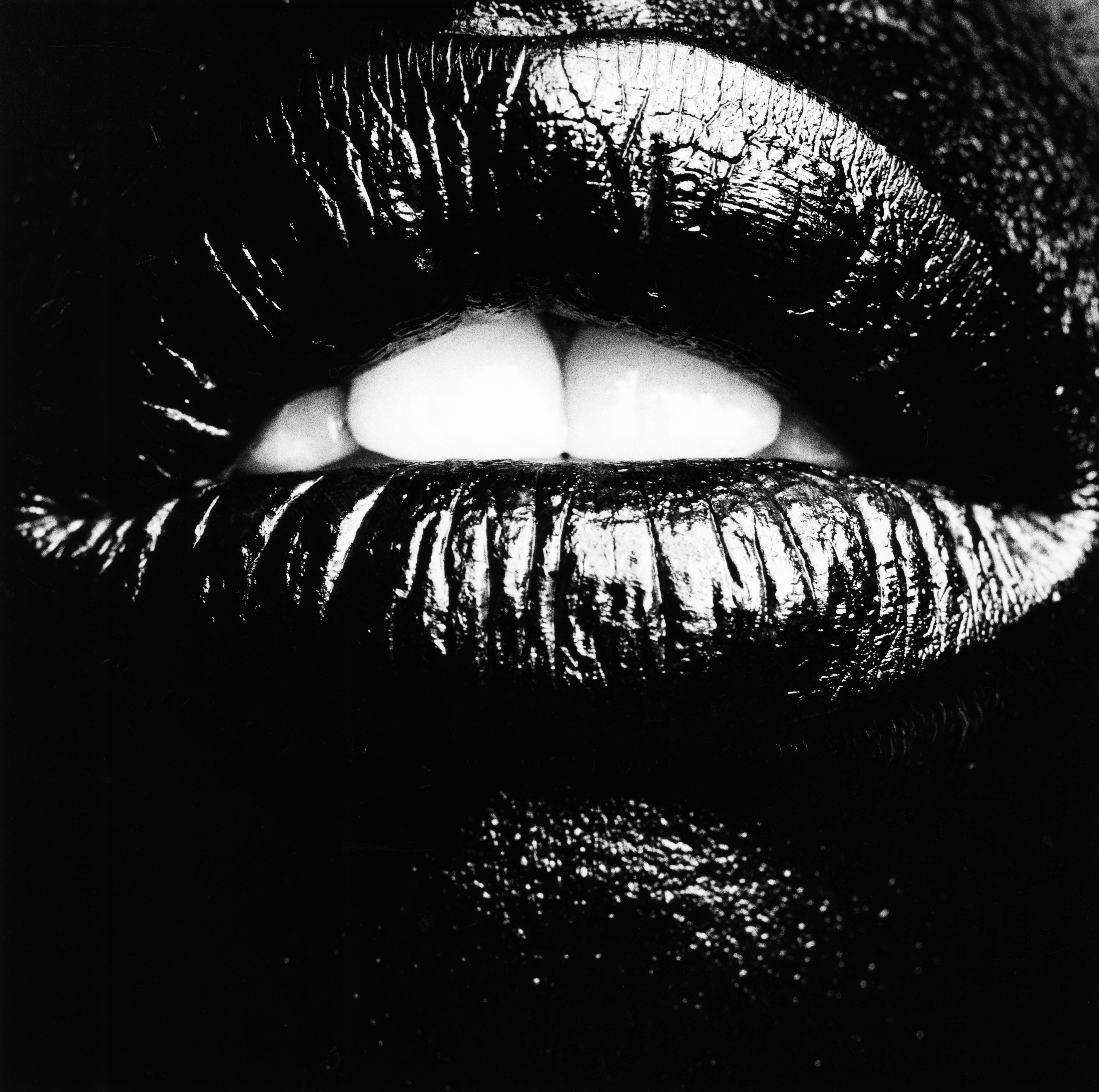 Thierry Le Gouès Black and White Photograph - Kadra, Paris 1997