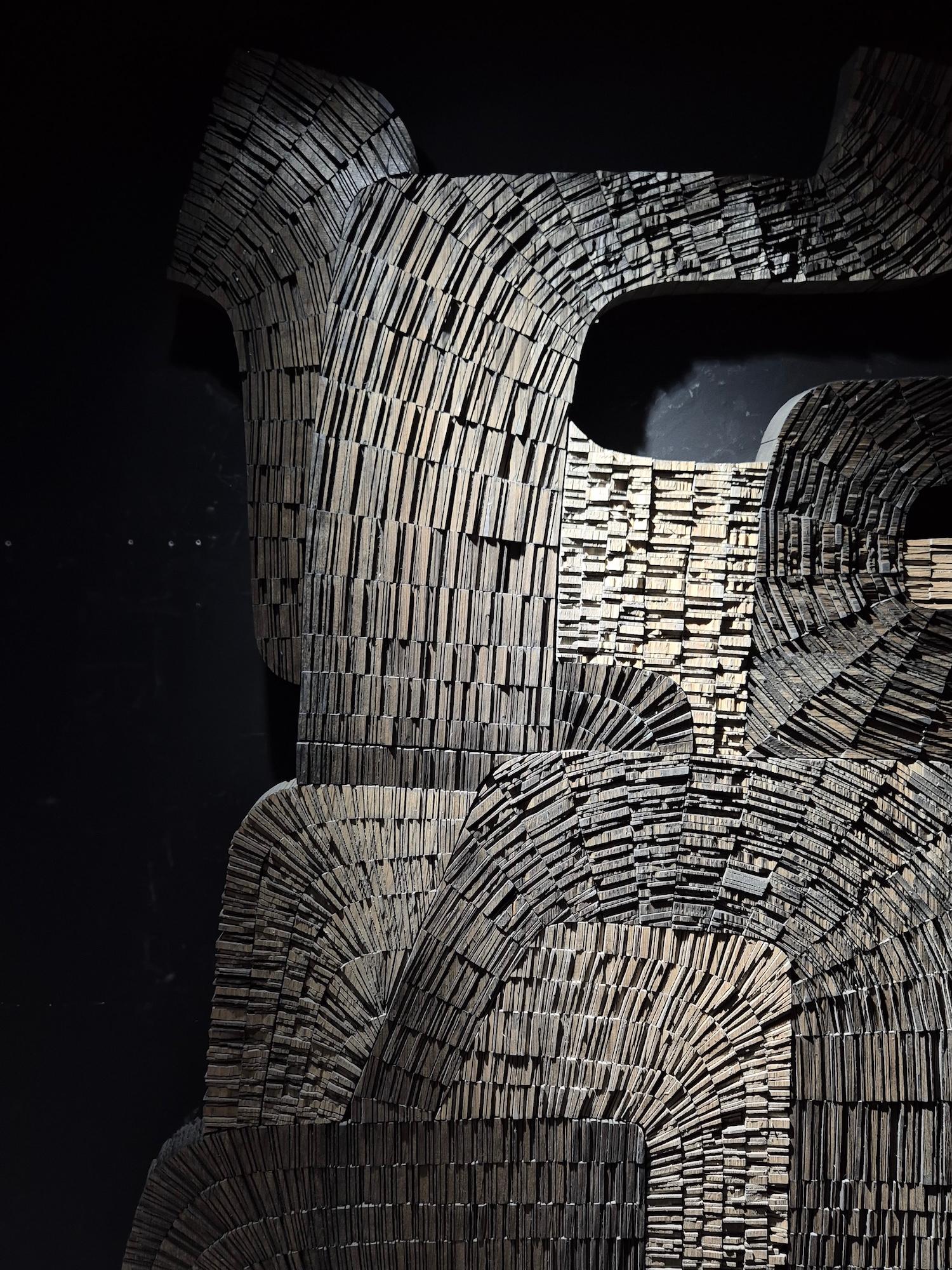 Thierry Martenon Nr.061222 von Thierry Martenon – große Holzskulptur, abstrakt, geometrisch im Angebot 11