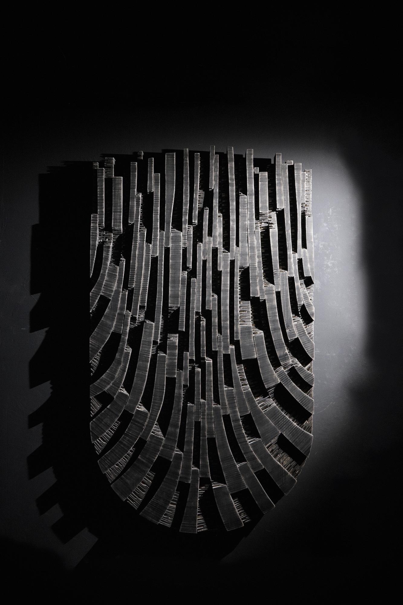No.201022 di Thierry Martenon - scultura da parete di grandi dimensioni, geometrica astratta, Wood in vendita 1