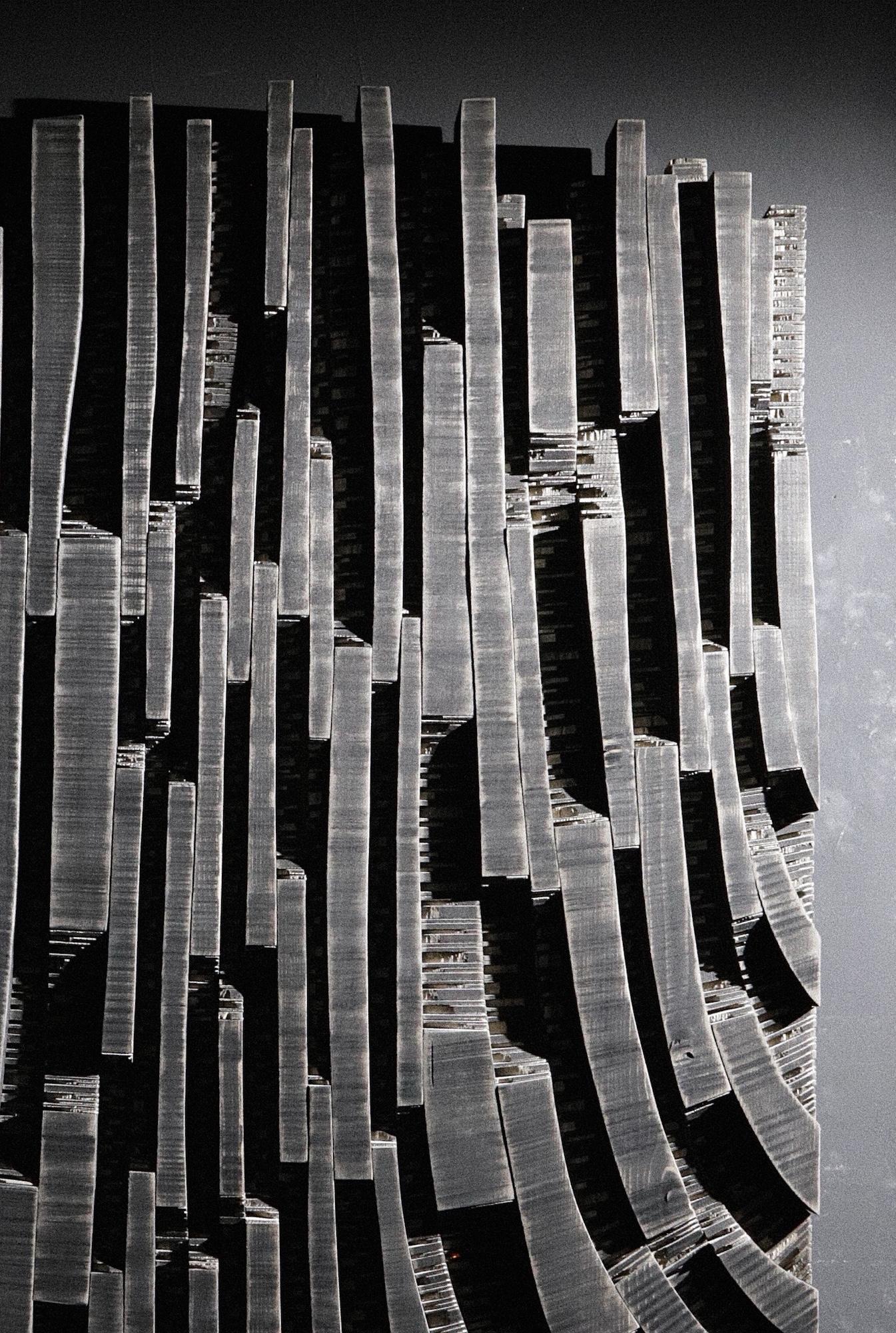No.201022 di Thierry Martenon - scultura da parete di grandi dimensioni, geometrica astratta, Wood in vendita 4
