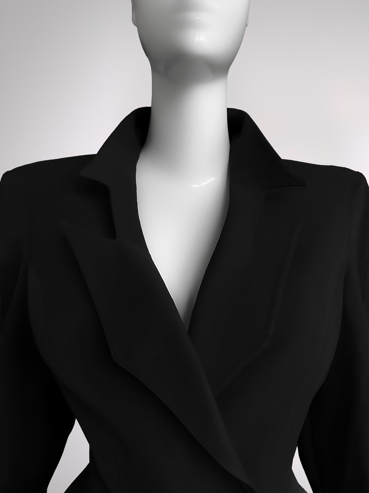 Thierry Mugler FW 1992 Black Dramatic Cutout ZigZag Jacket For Sale 2