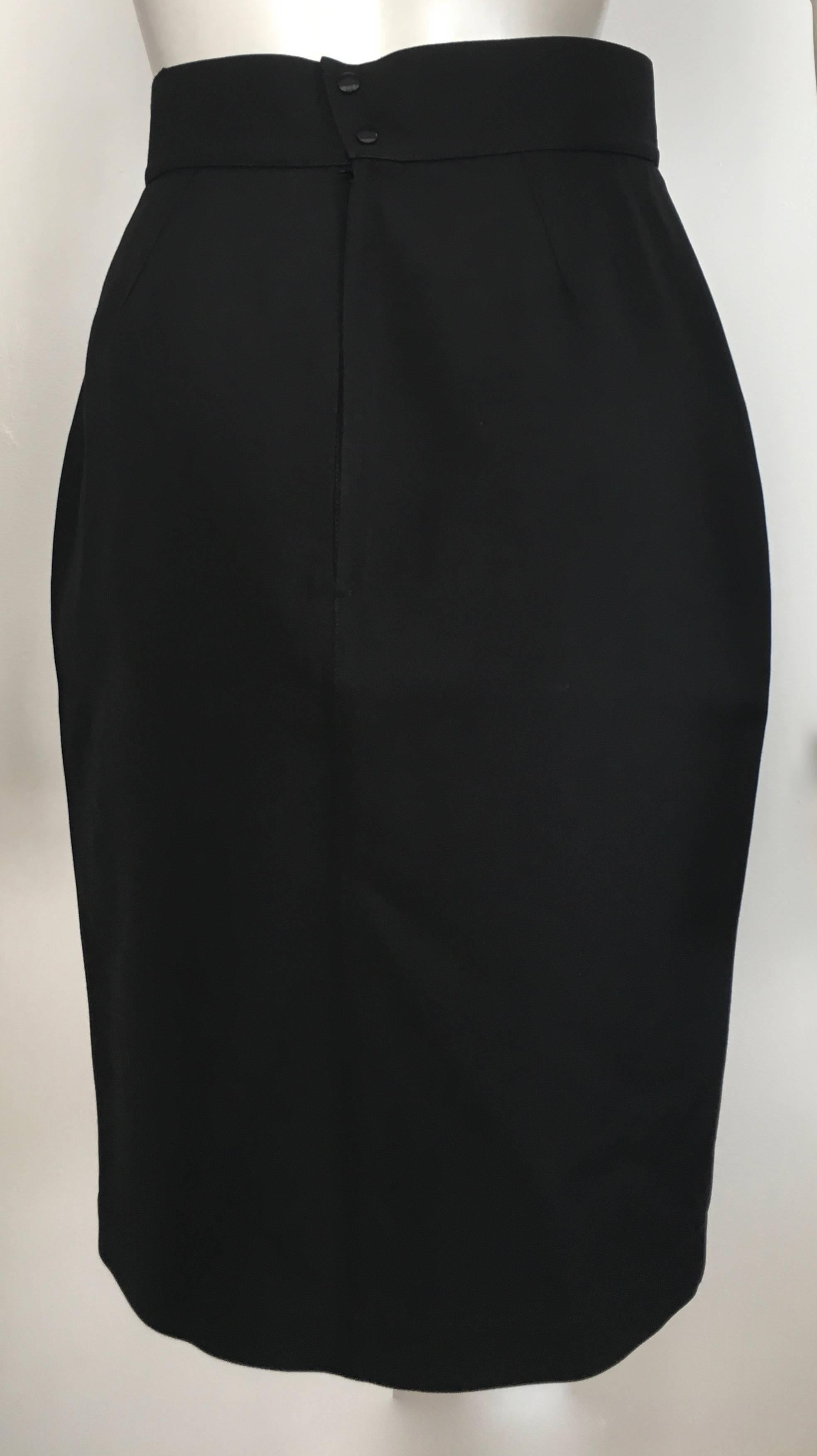 Thierry Mugler 1980s Black Wool Pencil Skirt Size 6. For Sale 3